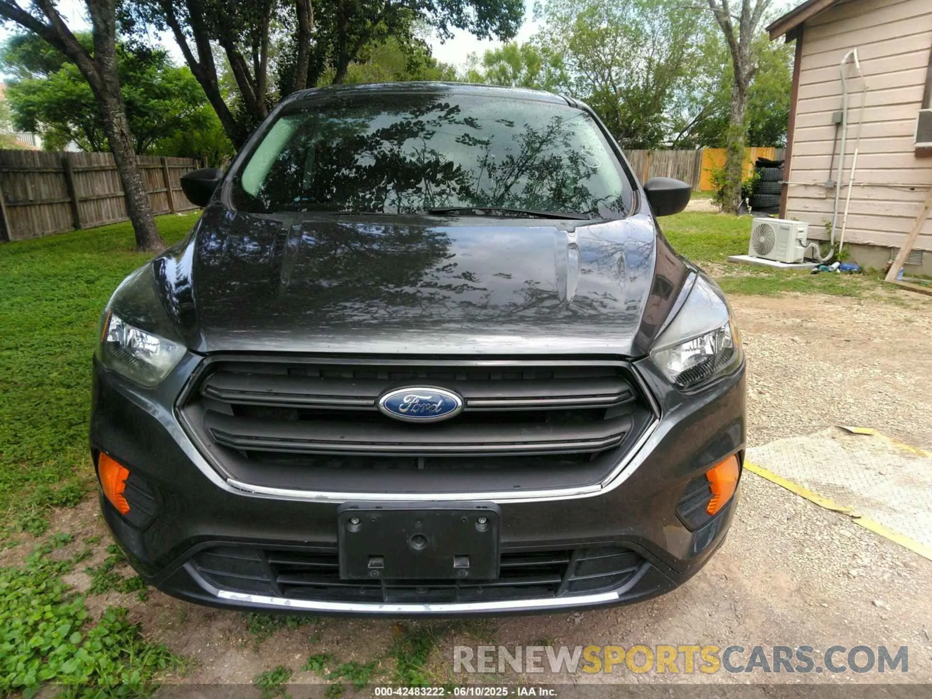 12 Photograph of a damaged car 1FMCU0F73KUC25400 FORD ESCAPE 2019