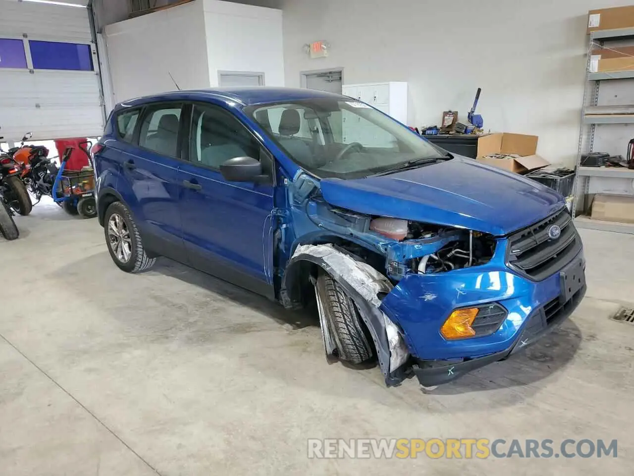 4 Photograph of a damaged car 1FMCU0F73KUC57196 FORD ESCAPE 2019