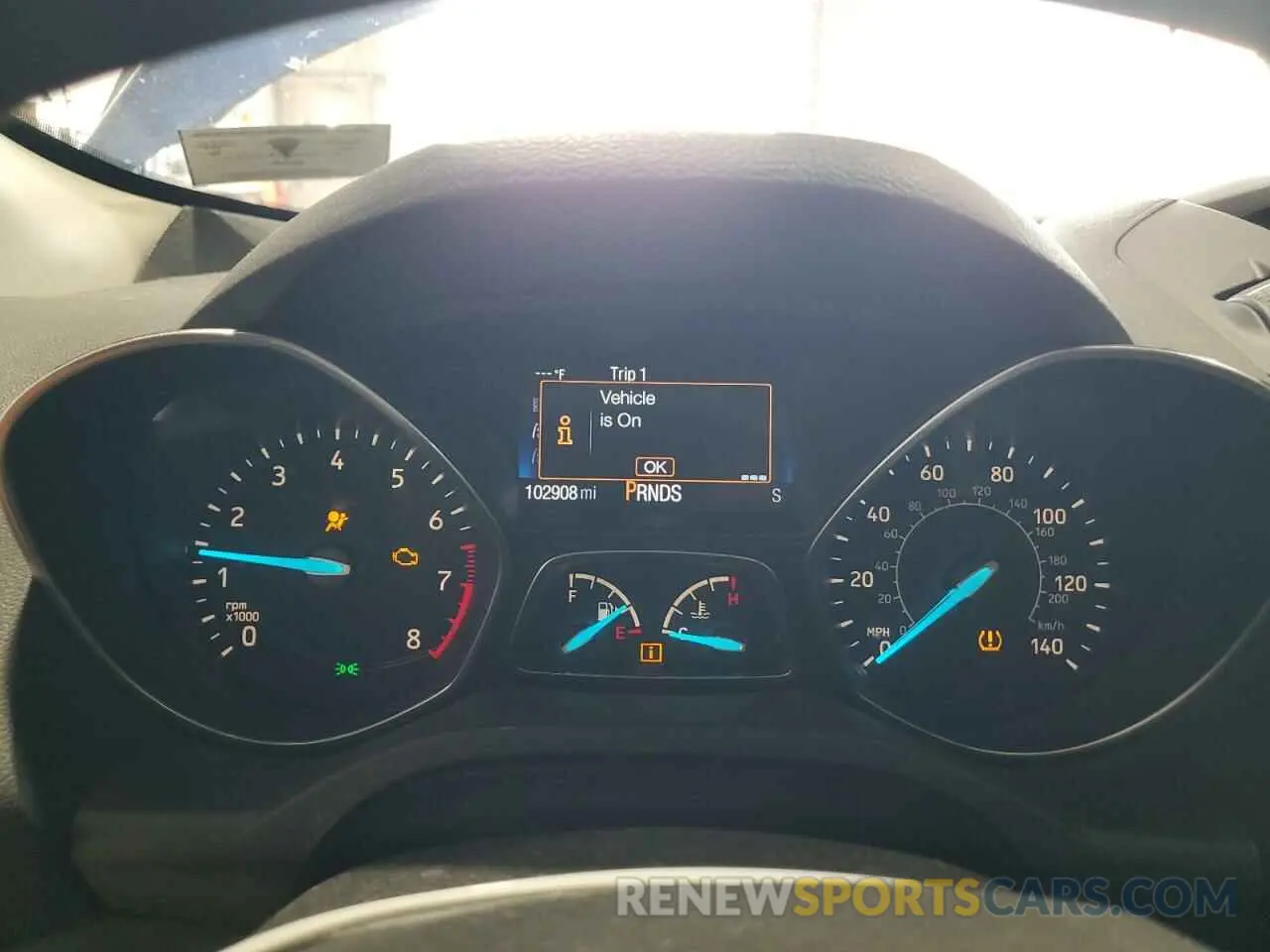 9 Photograph of a damaged car 1FMCU0F73KUC57196 FORD ESCAPE 2019