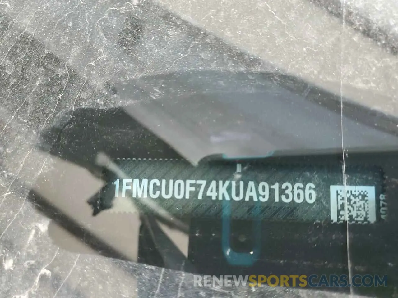 13 Фотография поврежденного автомобиля 1FMCU0F74KUA91366 FORD ESCAPE 2019