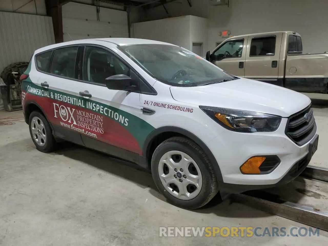 4 Фотография поврежденного автомобиля 1FMCU0F74KUA91366 FORD ESCAPE 2019