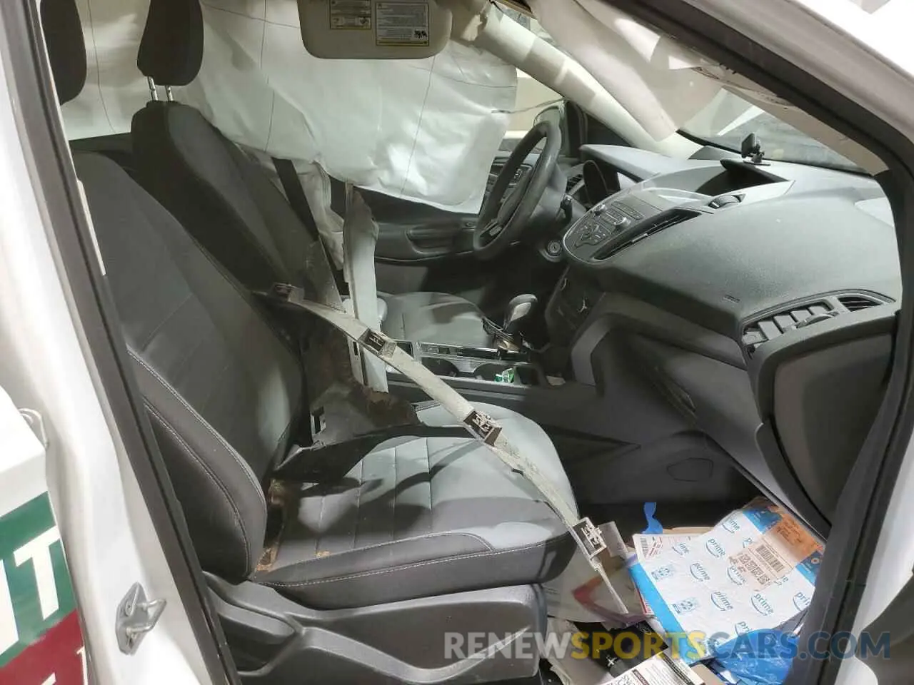 7 Фотография поврежденного автомобиля 1FMCU0F74KUA91366 FORD ESCAPE 2019