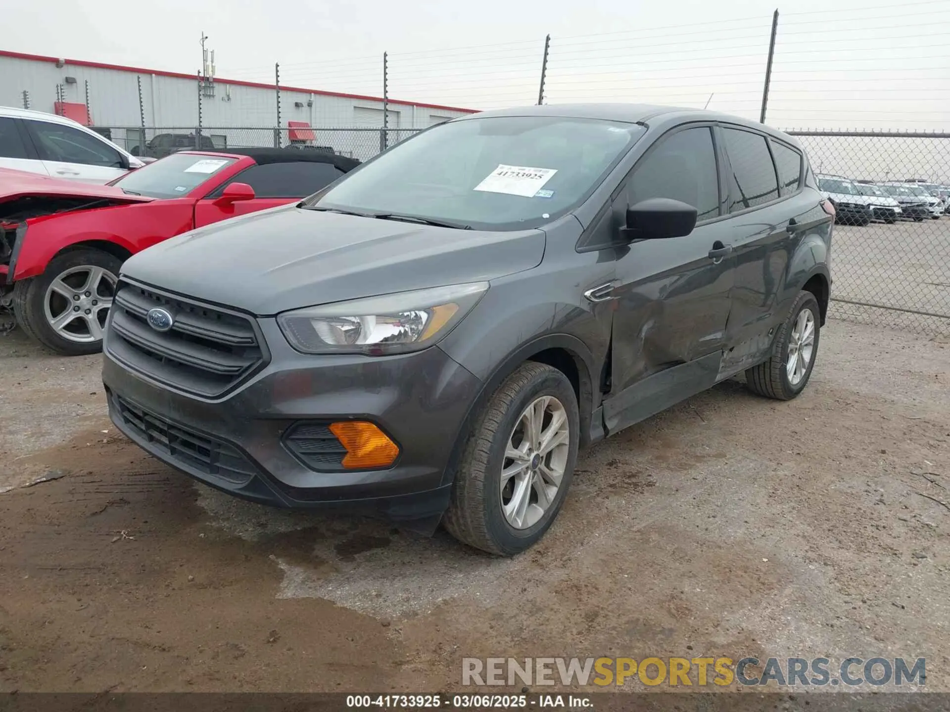 2 Фотография поврежденного автомобиля 1FMCU0F74KUB26214 FORD ESCAPE 2019