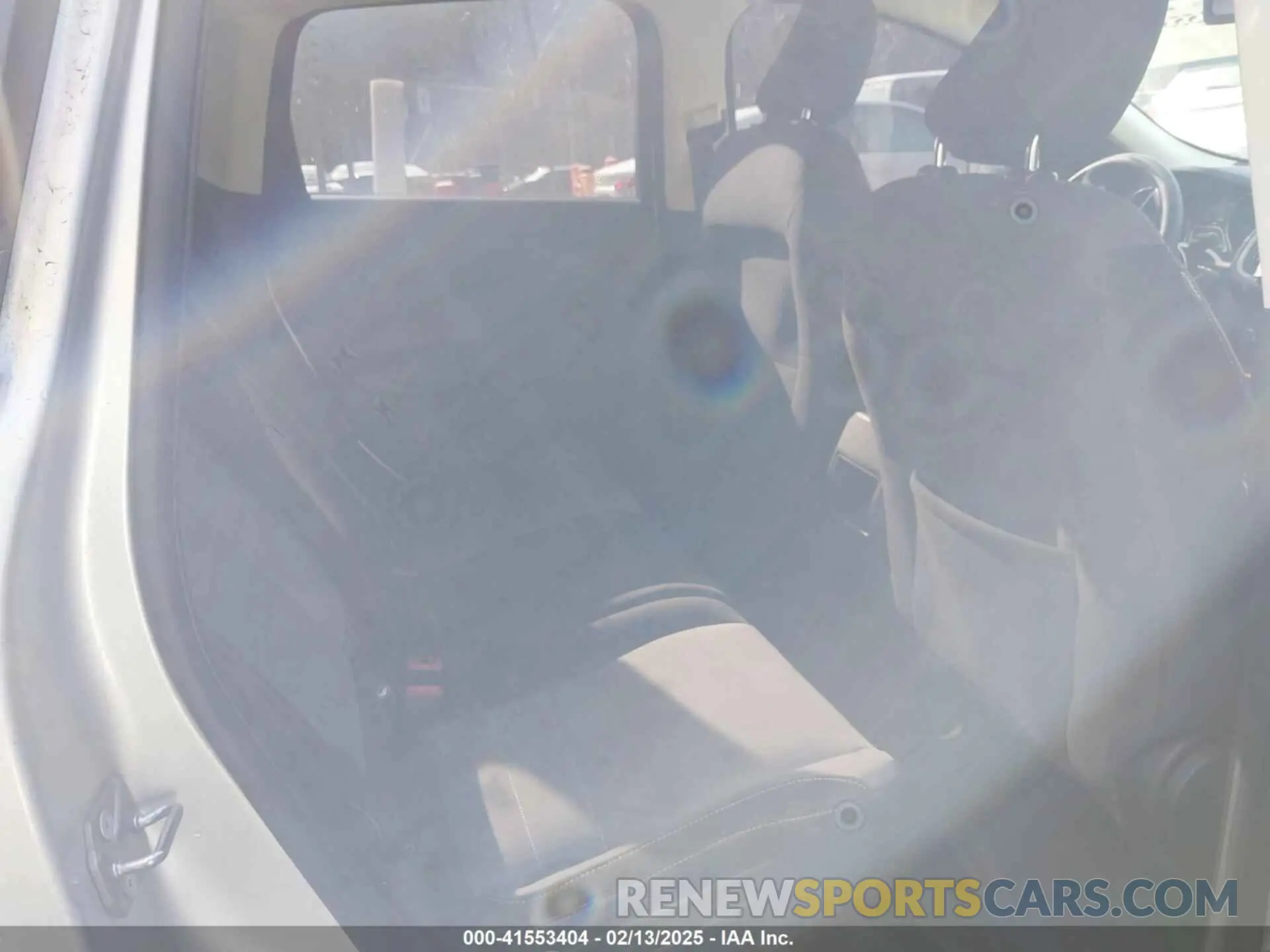 8 Photograph of a damaged car 1FMCU0F74KUB45314 FORD ESCAPE 2019