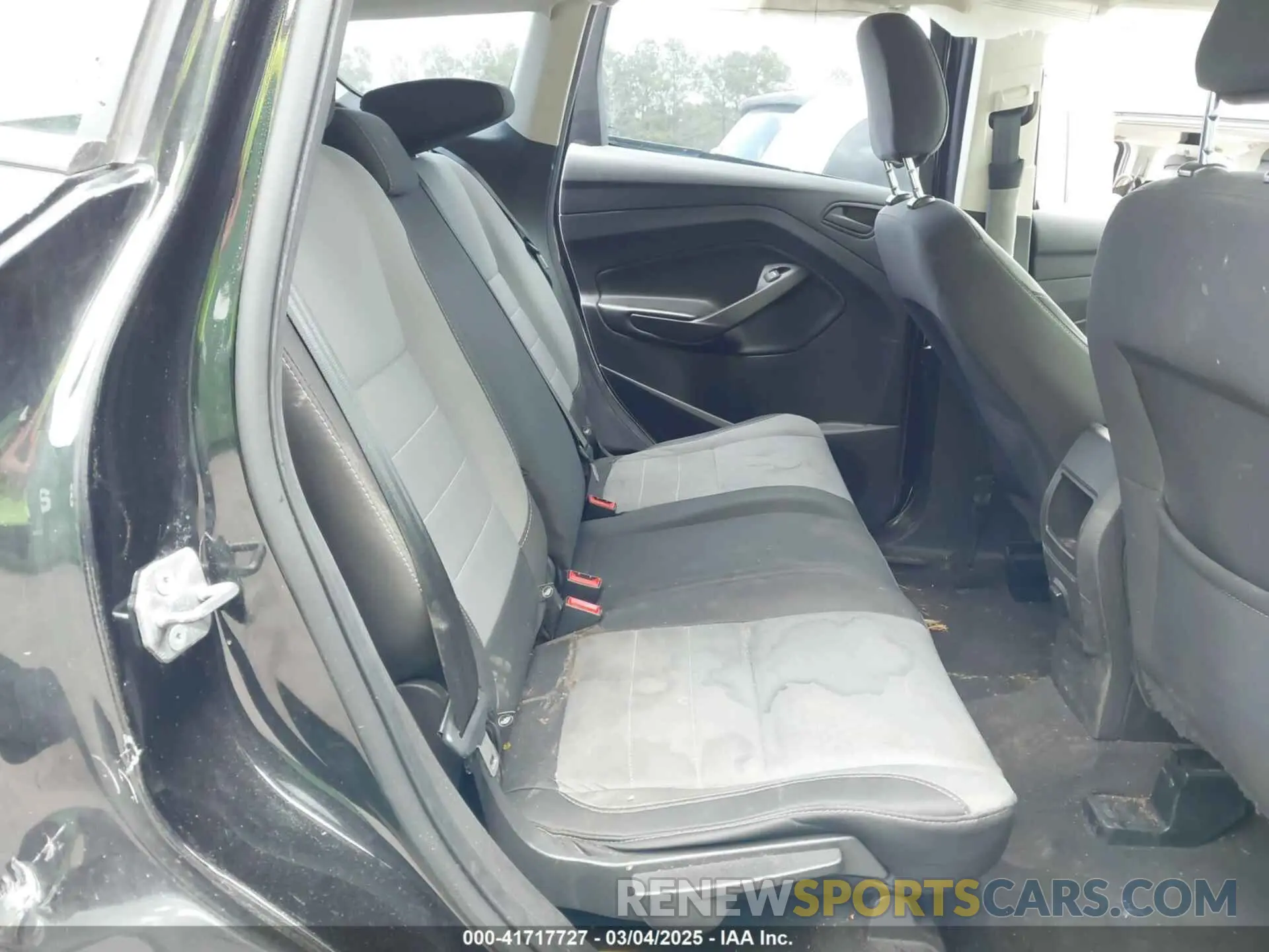 8 Фотография поврежденного автомобиля 1FMCU0F75KUB20308 FORD ESCAPE 2019