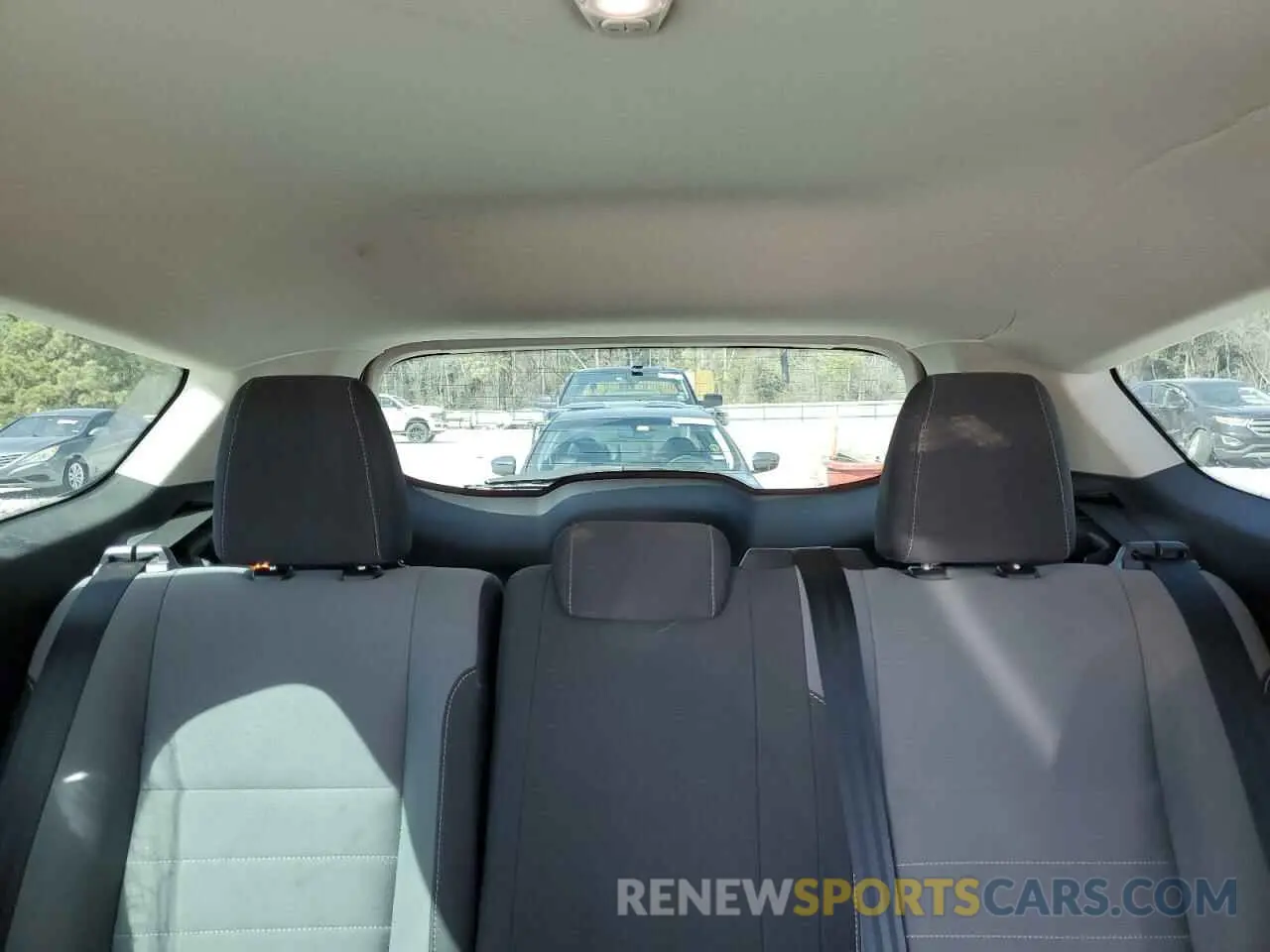 10 Фотография поврежденного автомобиля 1FMCU0F75KUB57553 FORD ESCAPE 2019