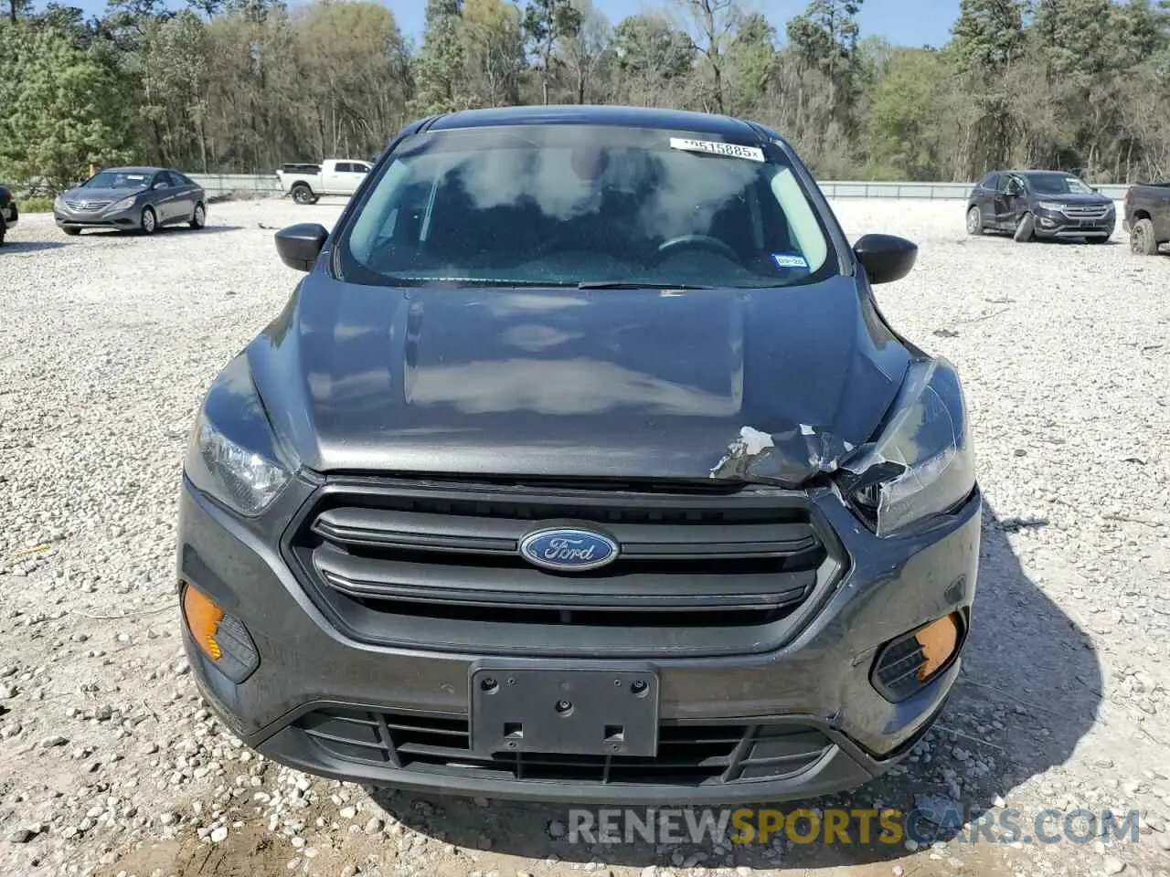 5 Фотография поврежденного автомобиля 1FMCU0F75KUB57553 FORD ESCAPE 2019