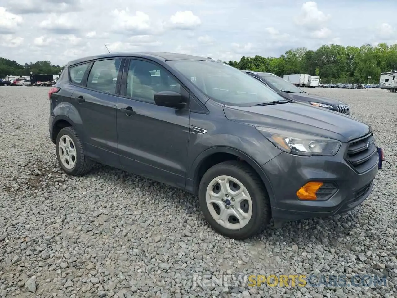 4 Photograph of a damaged car 1FMCU0F76KUA88291 FORD ESCAPE 2019