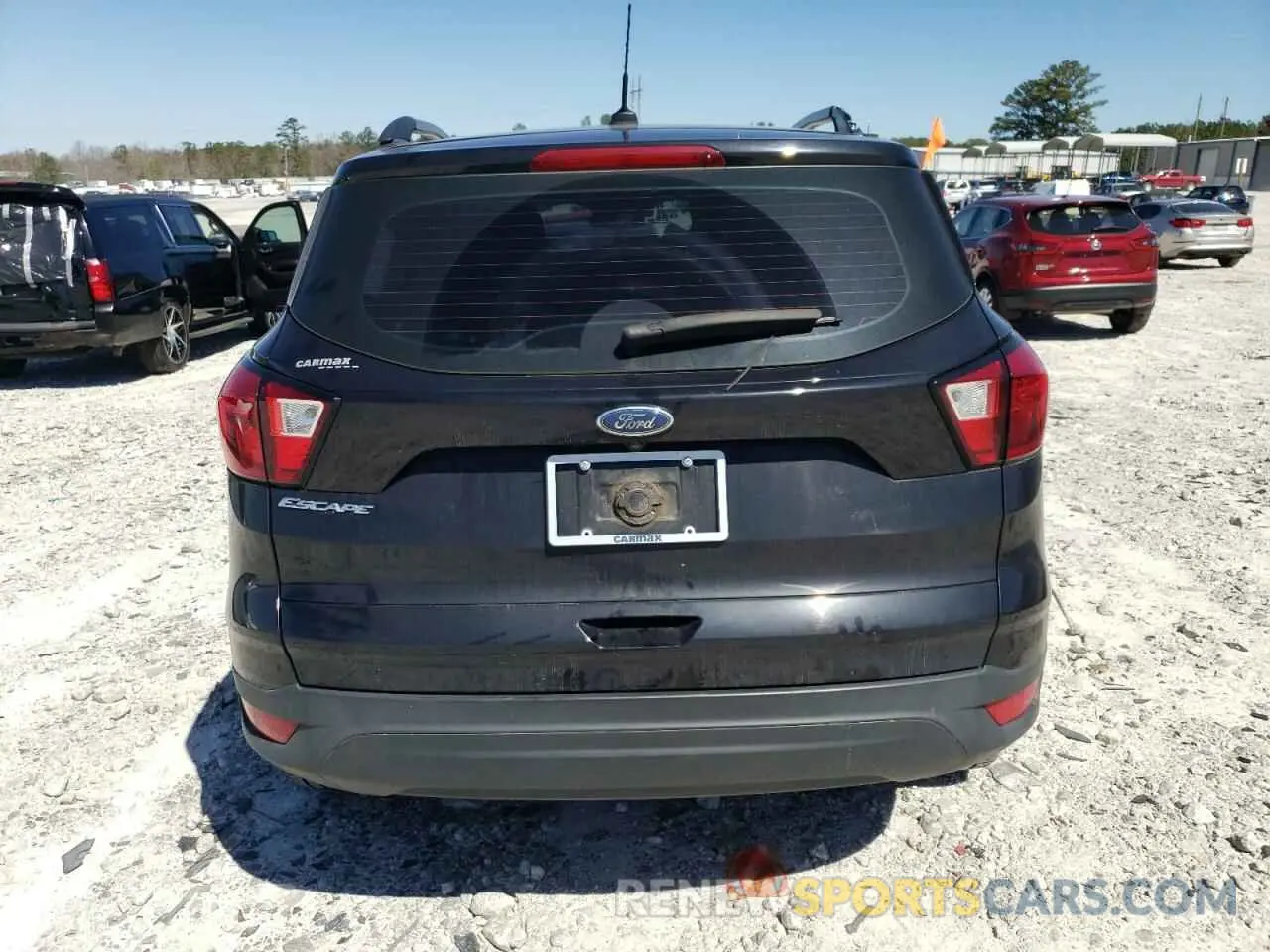 6 Фотография поврежденного автомобиля 1FMCU0F77KUA26382 FORD ESCAPE 2019