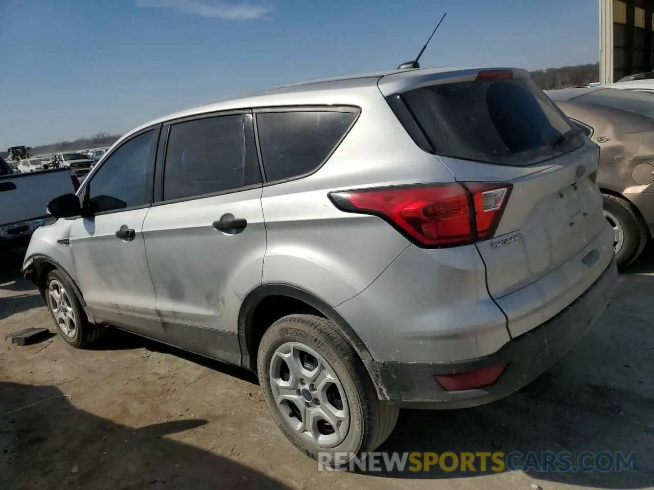 2 Фотография поврежденного автомобиля 1FMCU0F77KUB88965 FORD ESCAPE 2019