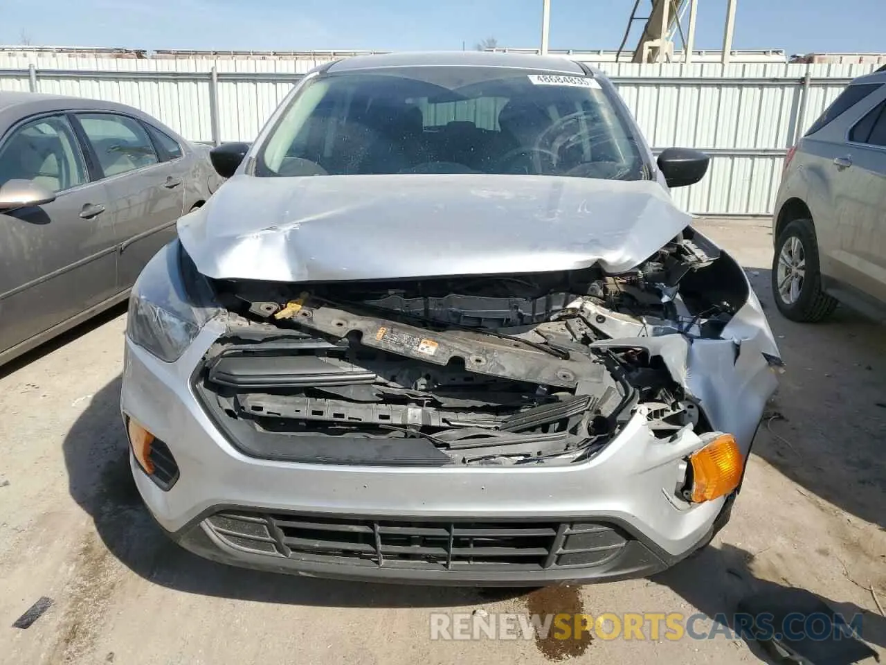 5 Фотография поврежденного автомобиля 1FMCU0F77KUB88965 FORD ESCAPE 2019
