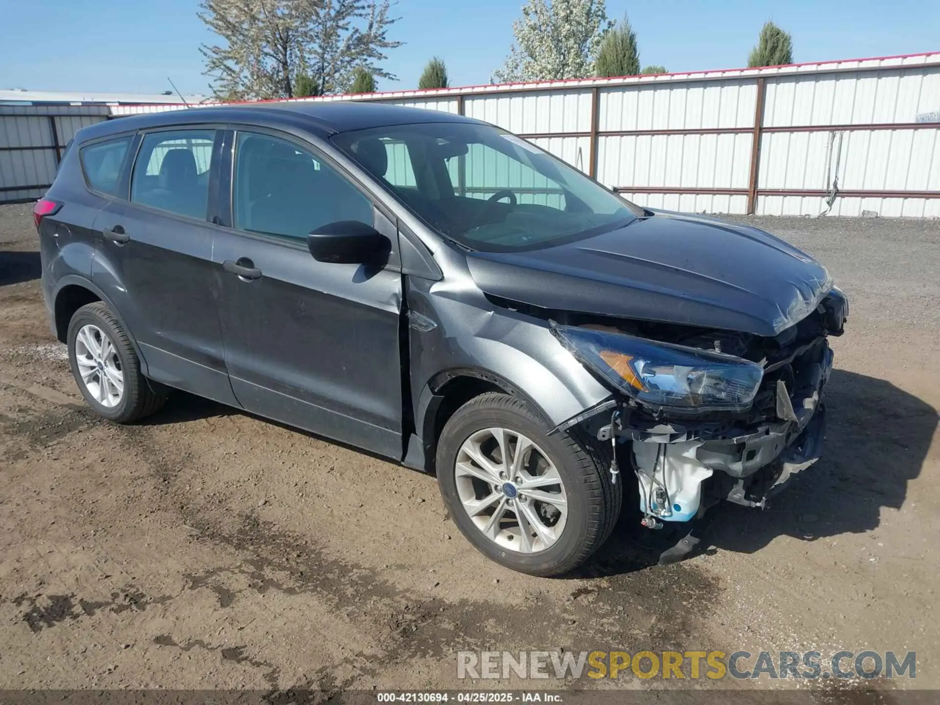 1 Фотография поврежденного автомобиля 1FMCU0F77KUC28333 FORD ESCAPE 2019