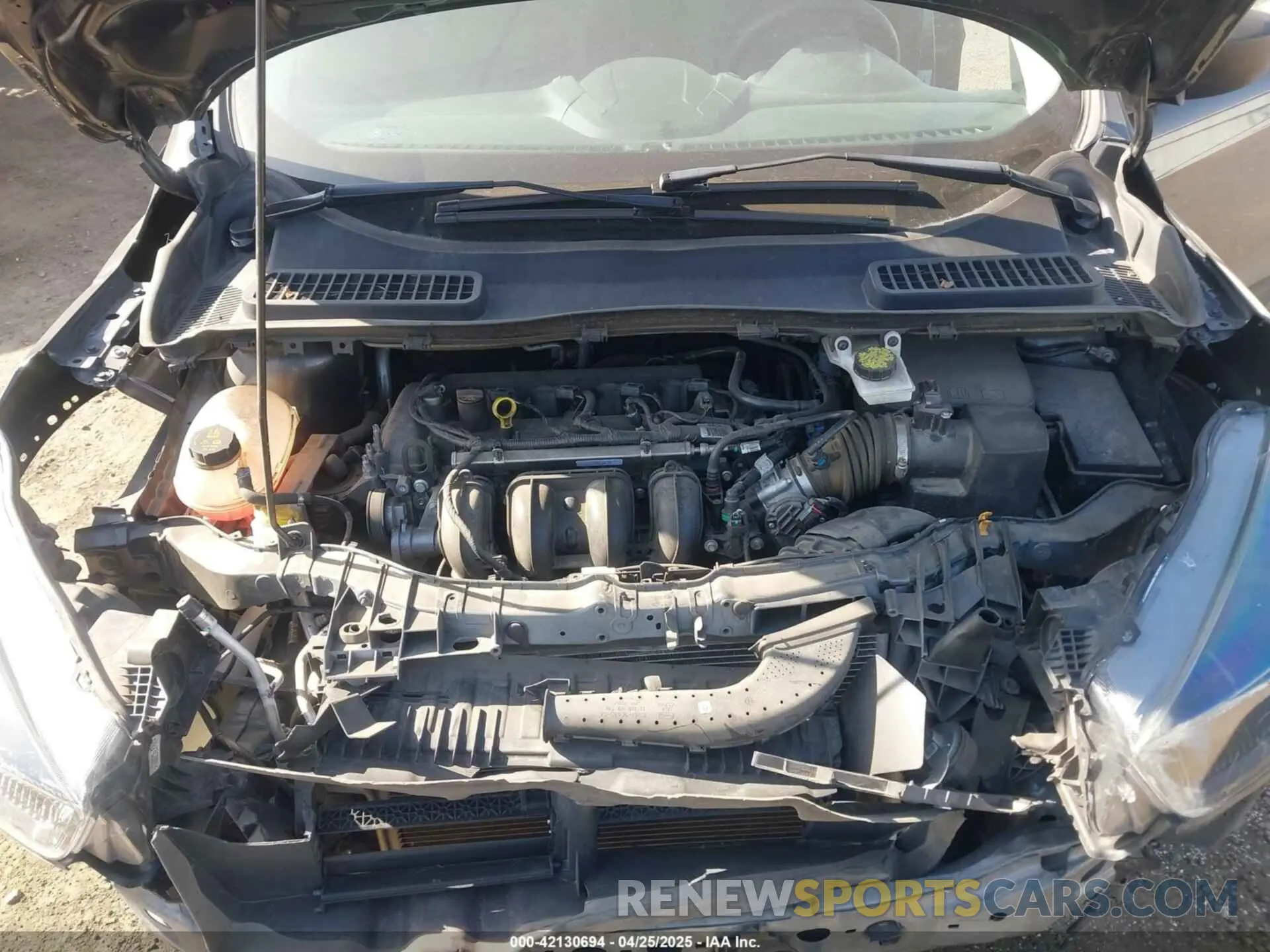 10 Фотография поврежденного автомобиля 1FMCU0F77KUC28333 FORD ESCAPE 2019