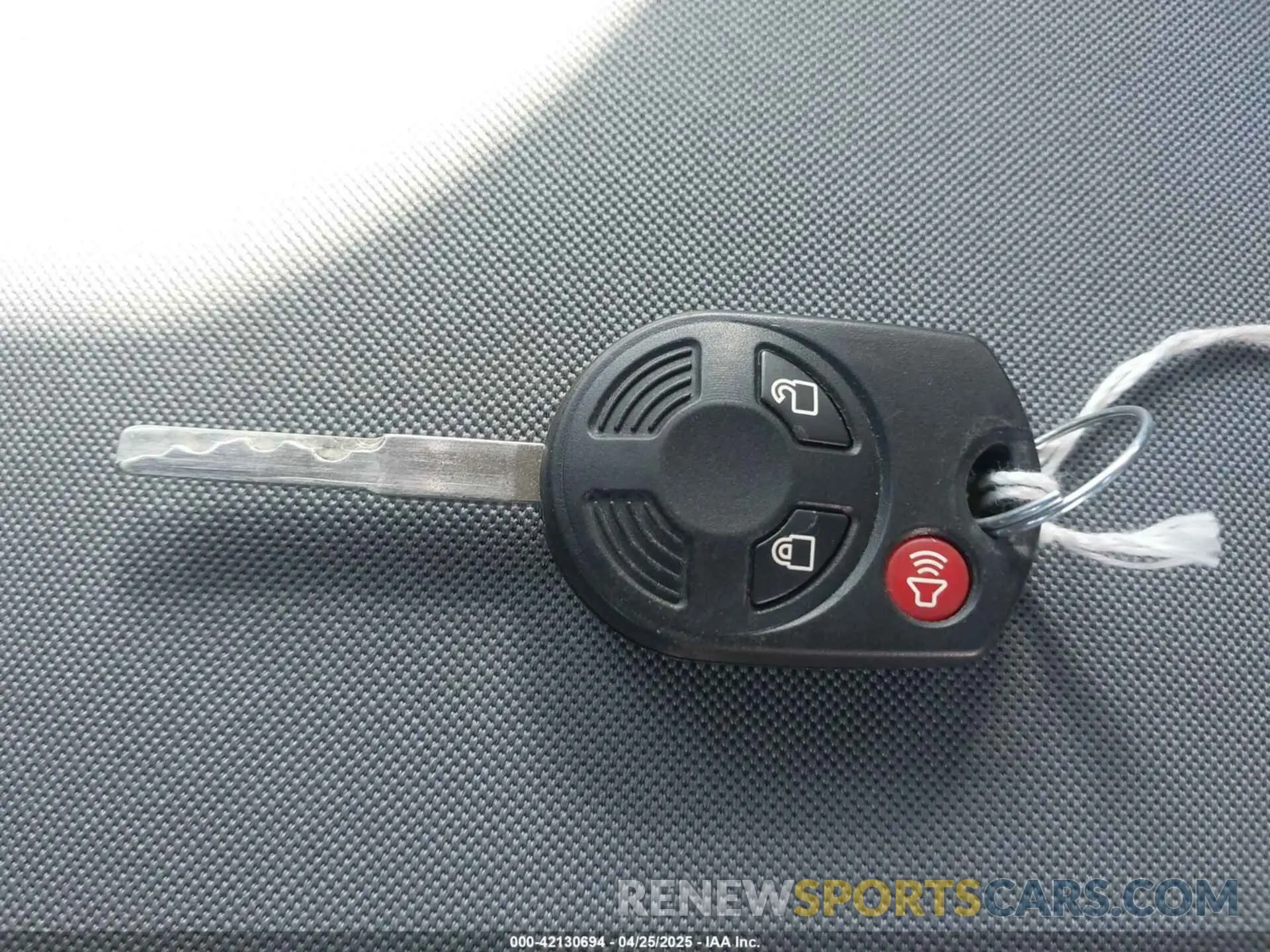 11 Фотография поврежденного автомобиля 1FMCU0F77KUC28333 FORD ESCAPE 2019