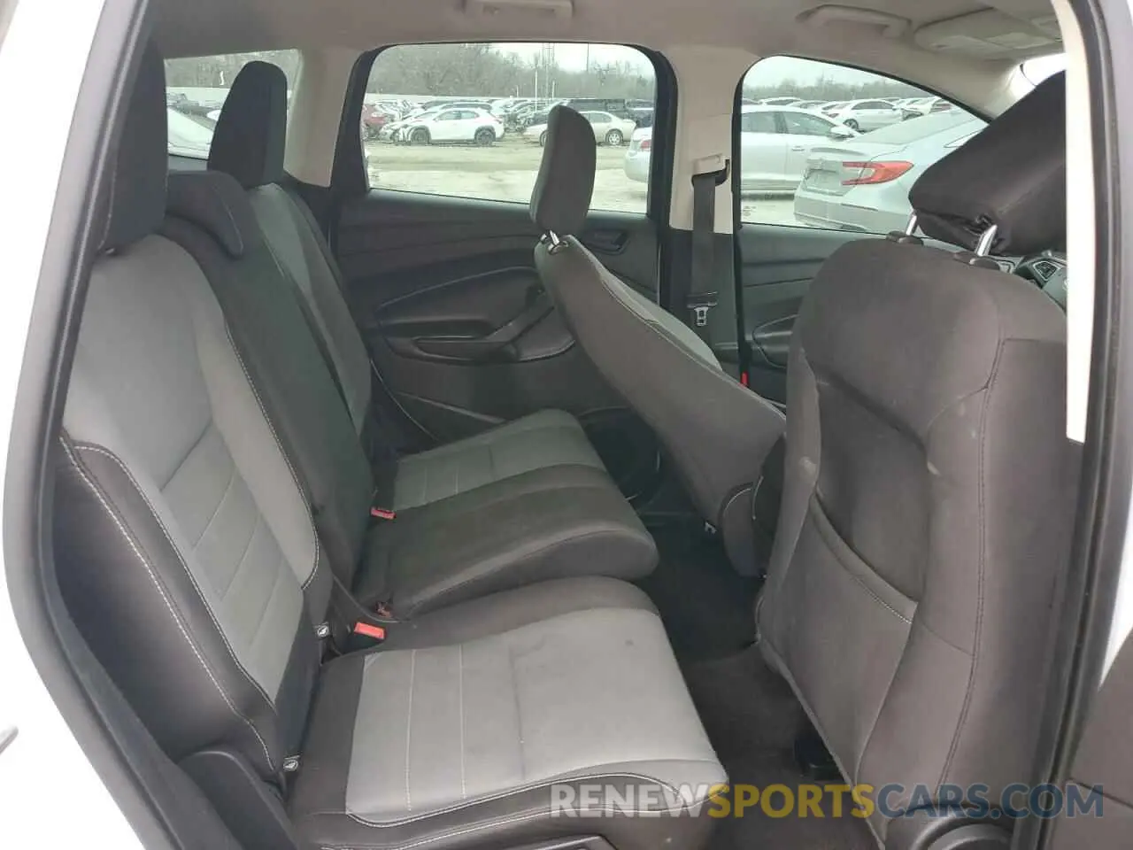 11 Фотография поврежденного автомобиля 1FMCU0F78KUA88454 FORD ESCAPE 2019