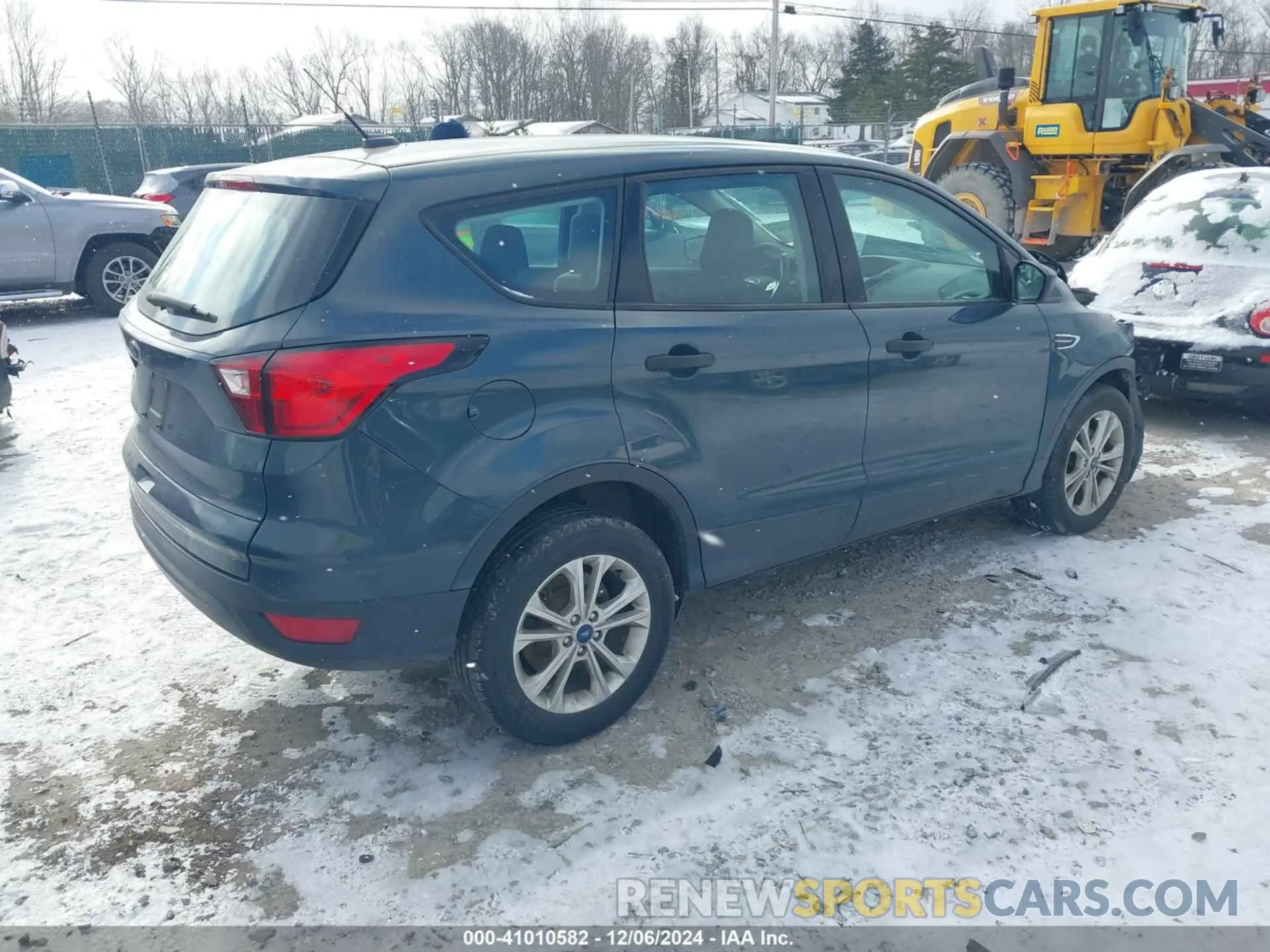 4 Фотография поврежденного автомобиля 1FMCU0F78KUA96005 FORD ESCAPE 2019
