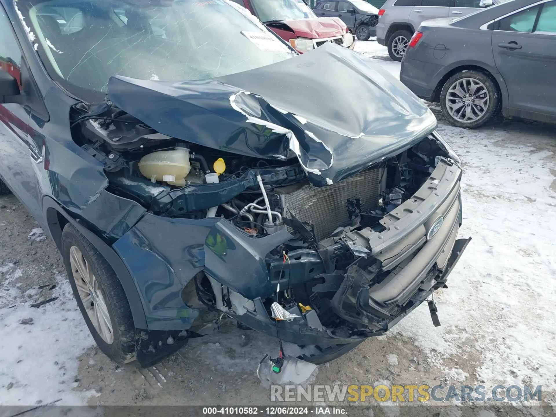 6 Фотография поврежденного автомобиля 1FMCU0F78KUA96005 FORD ESCAPE 2019