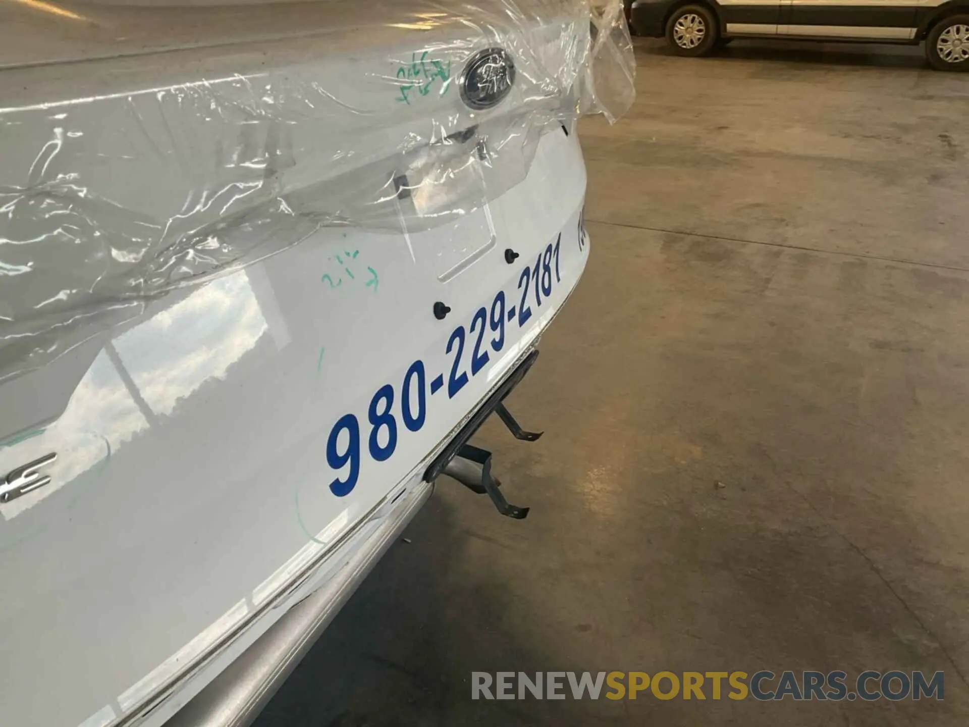10 Photograph of a damaged car 1FMCU0F78KUB36454 FORD ESCAPE 2019
