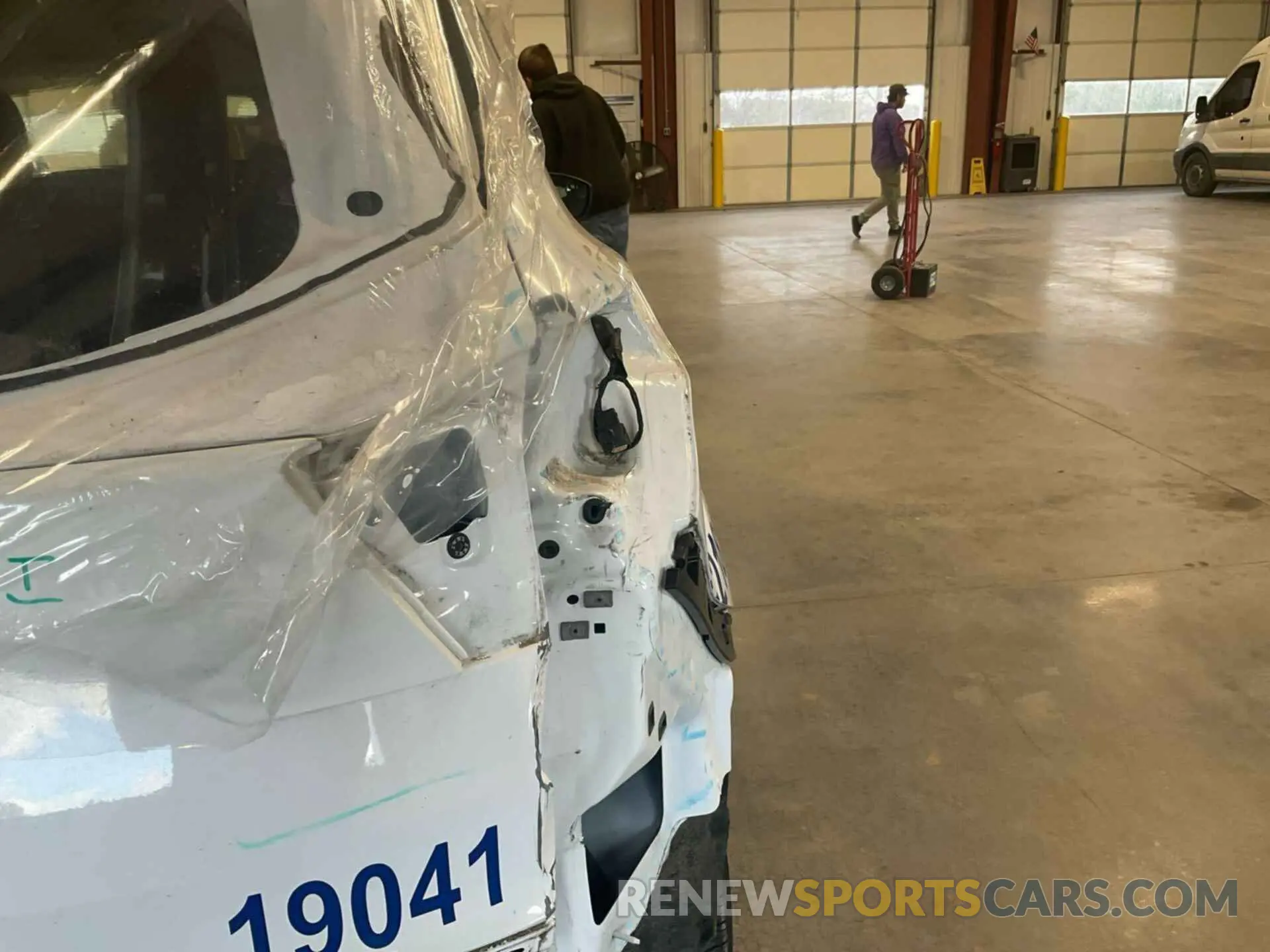 2 Photograph of a damaged car 1FMCU0F78KUB36454 FORD ESCAPE 2019