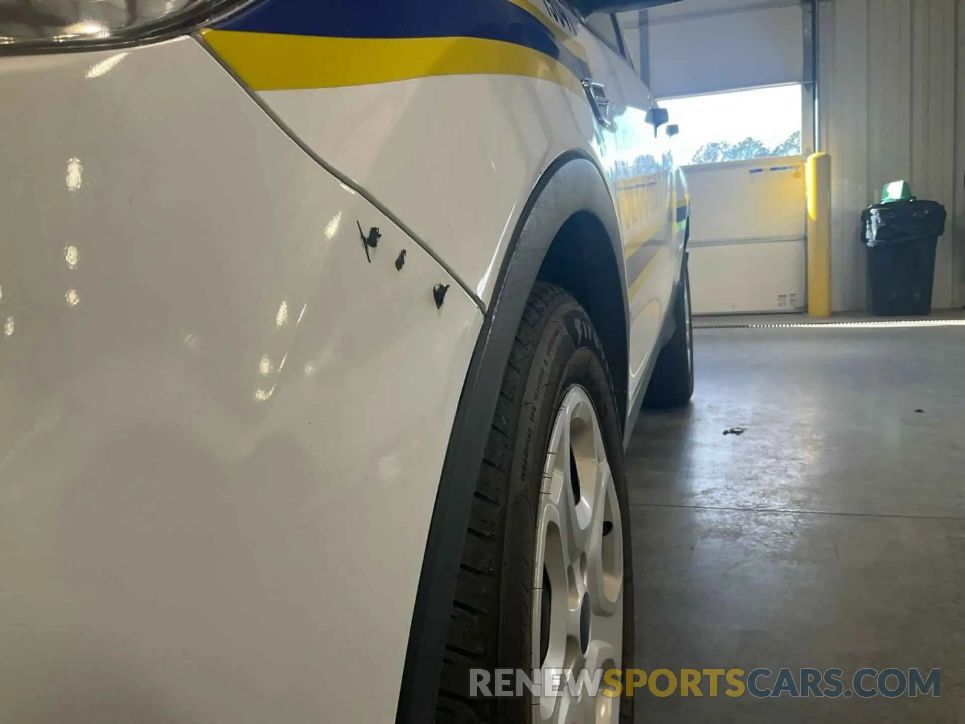 22 Photograph of a damaged car 1FMCU0F78KUB36454 FORD ESCAPE 2019