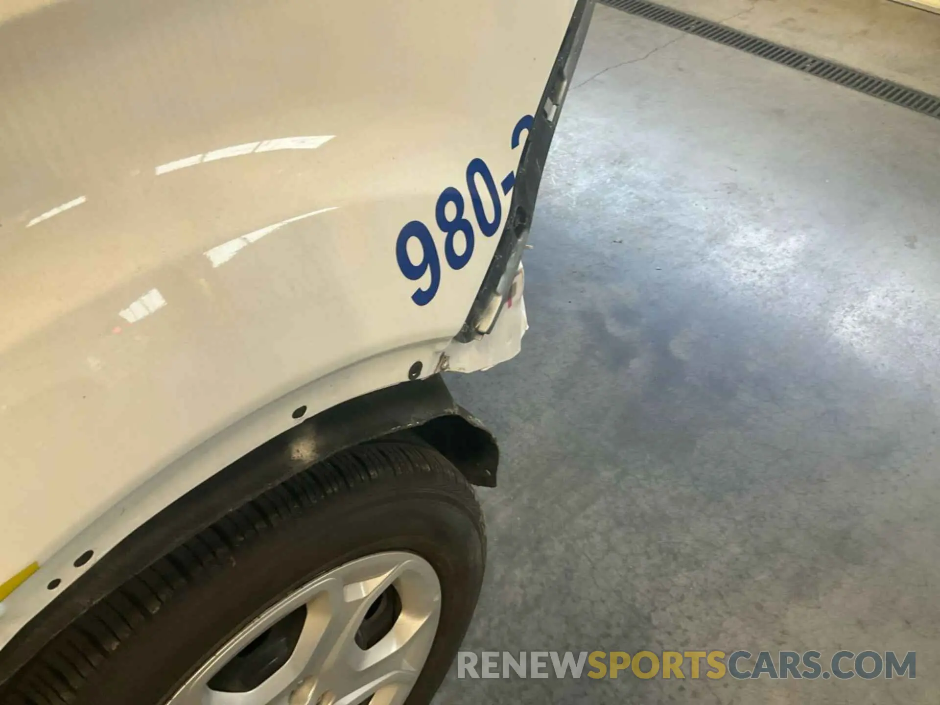 46 Photograph of a damaged car 1FMCU0F78KUB36454 FORD ESCAPE 2019