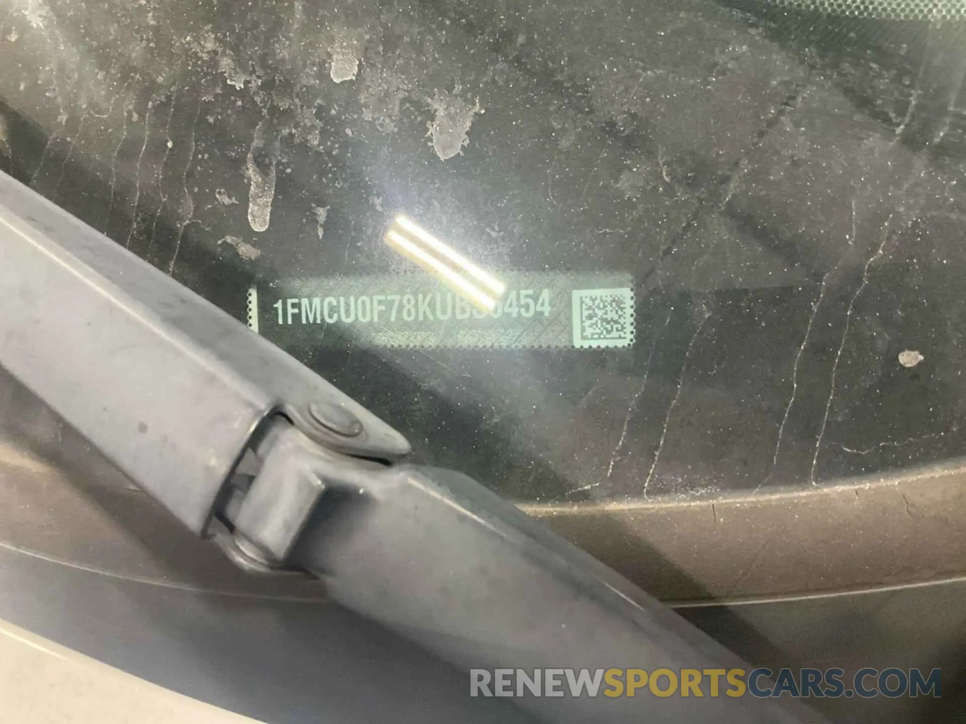 50 Photograph of a damaged car 1FMCU0F78KUB36454 FORD ESCAPE 2019
