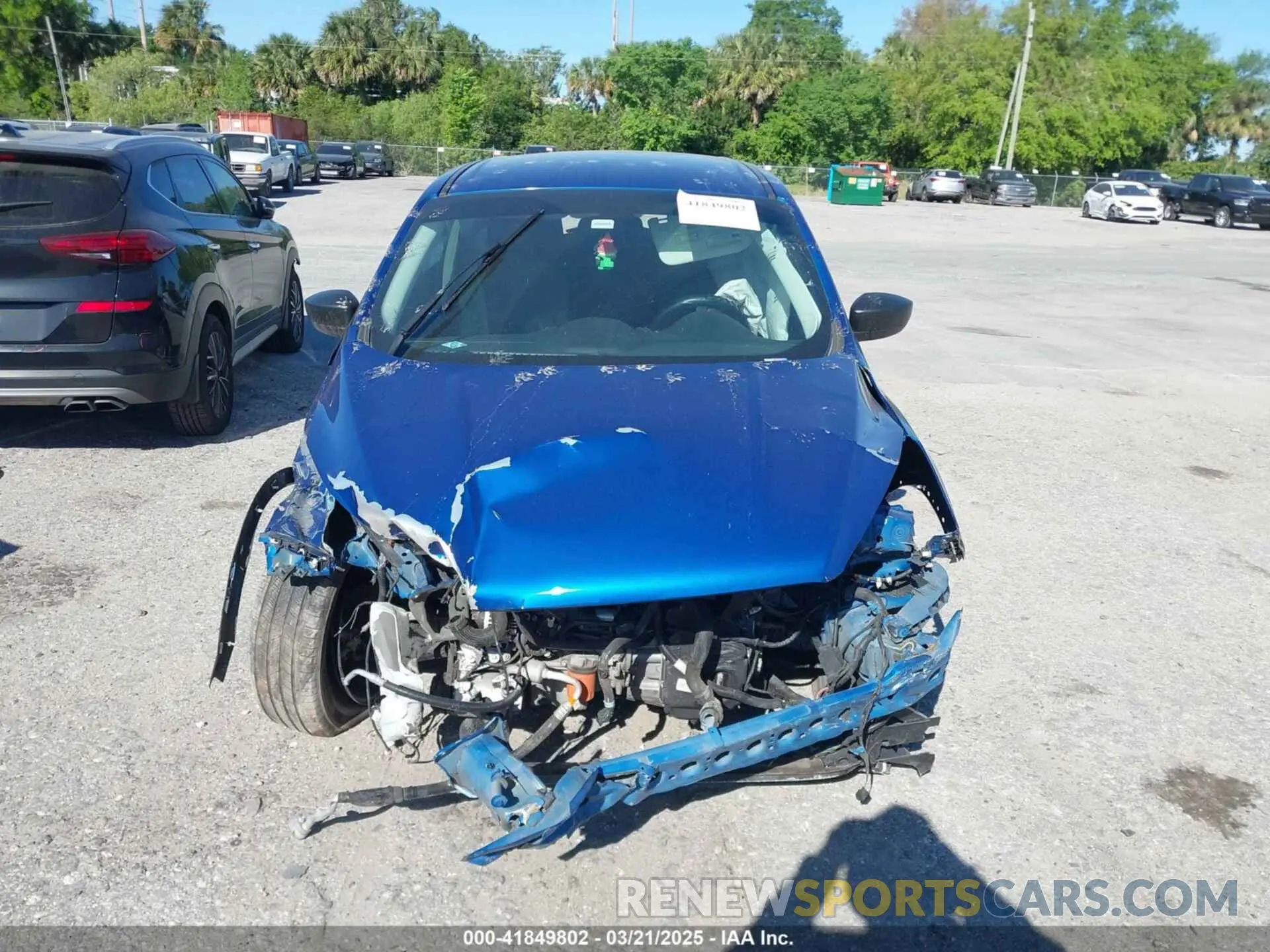13 Photograph of a damaged car 1FMCU0F79KUA38758 FORD ESCAPE 2019