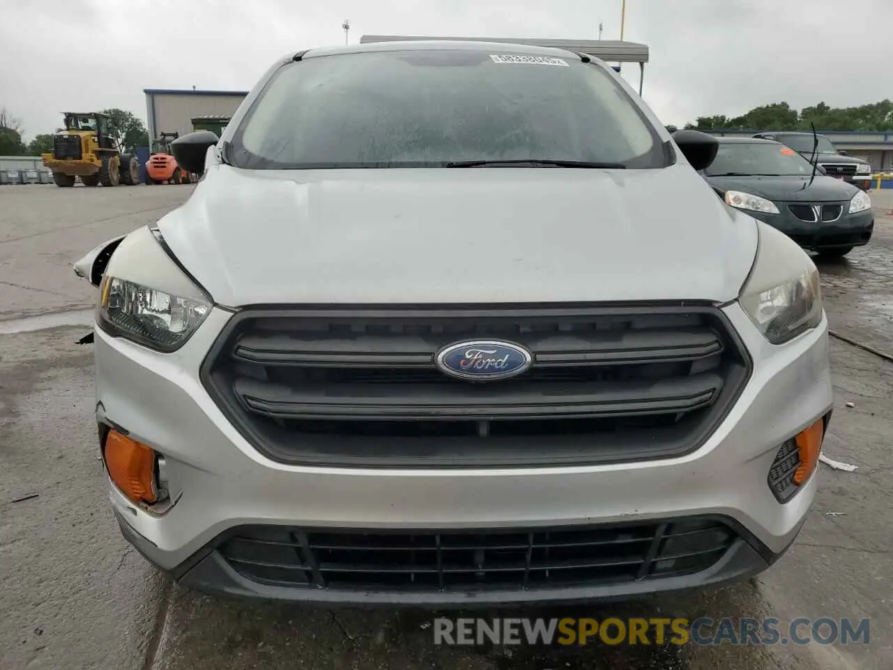 5 Photograph of a damaged car 1FMCU0F7XKUA89394 FORD ESCAPE 2019