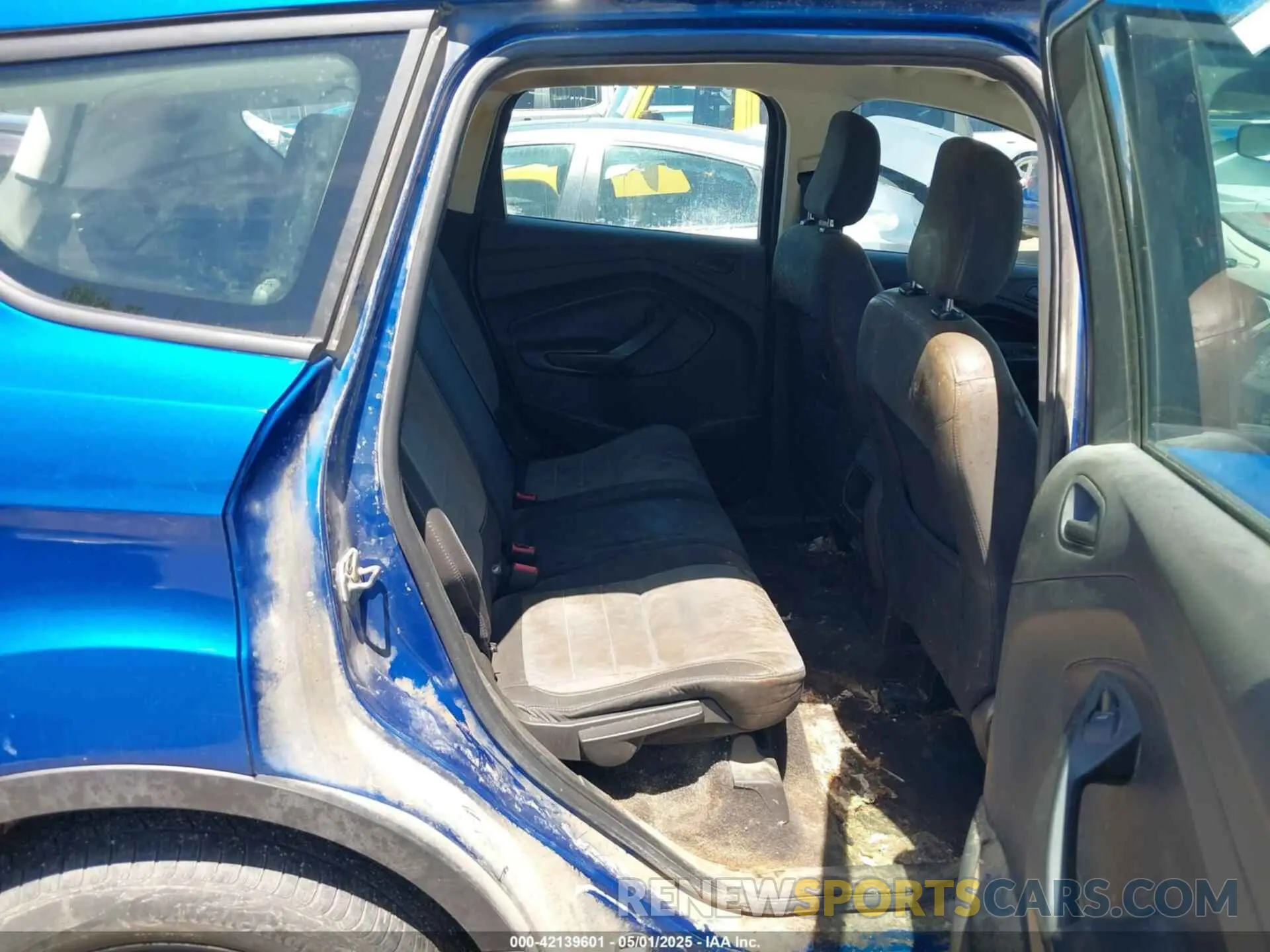 8 Фотография поврежденного автомобиля 1FMCU0F7XKUB58066 FORD ESCAPE 2019