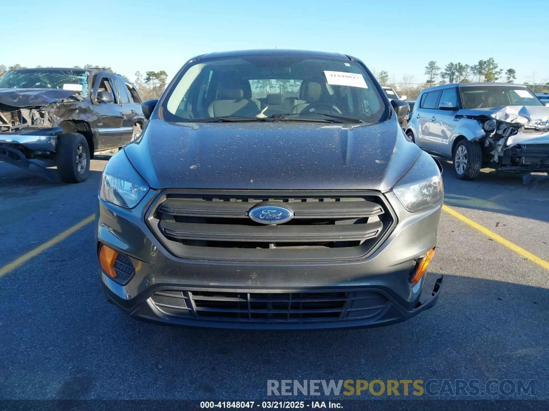 13 Фотография поврежденного автомобиля 1FMCU0F7XKUB93769 FORD ESCAPE 2019
