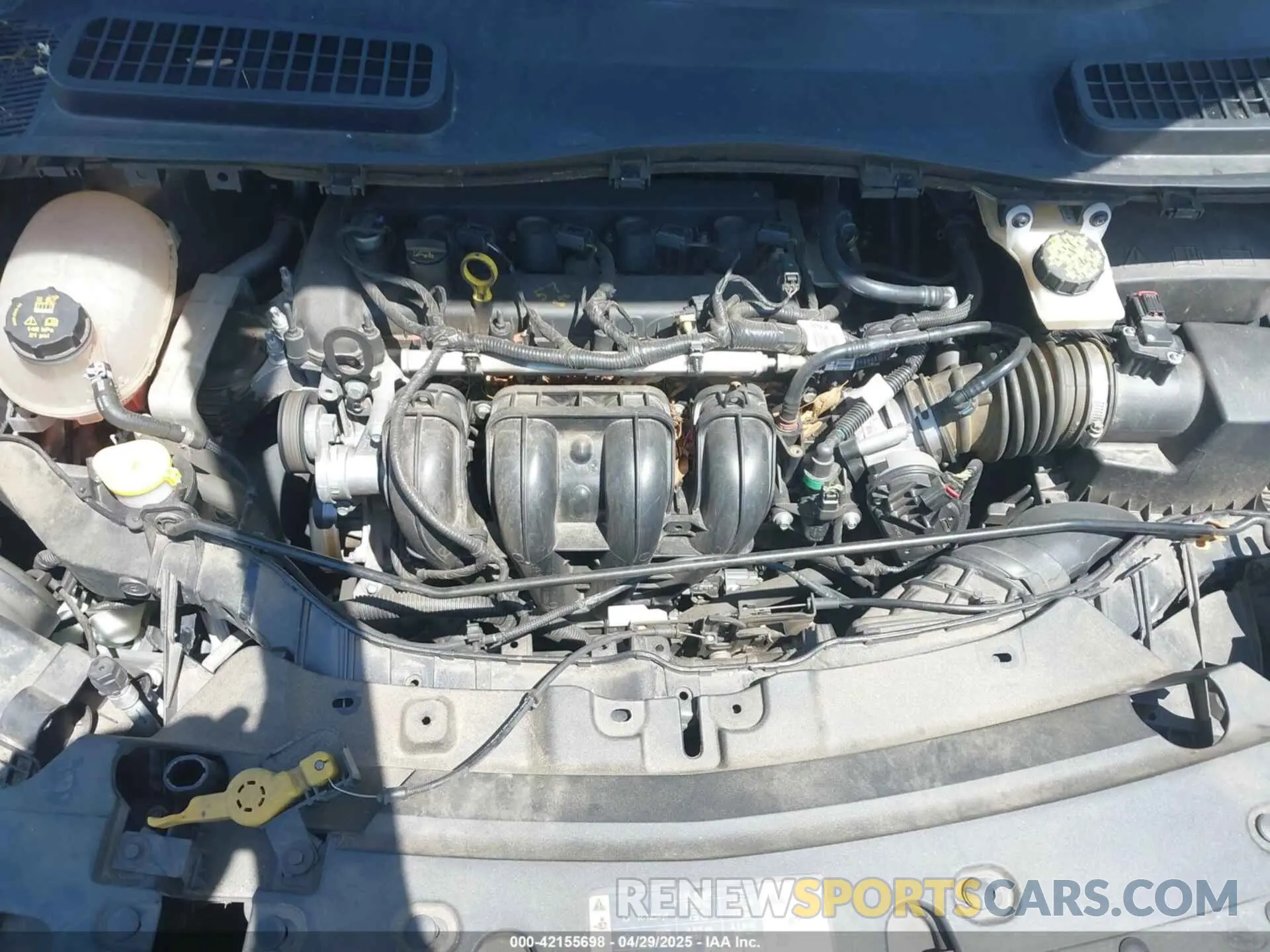 10 Фотография поврежденного автомобиля 1FMCU0F7XKUC23627 FORD ESCAPE 2019
