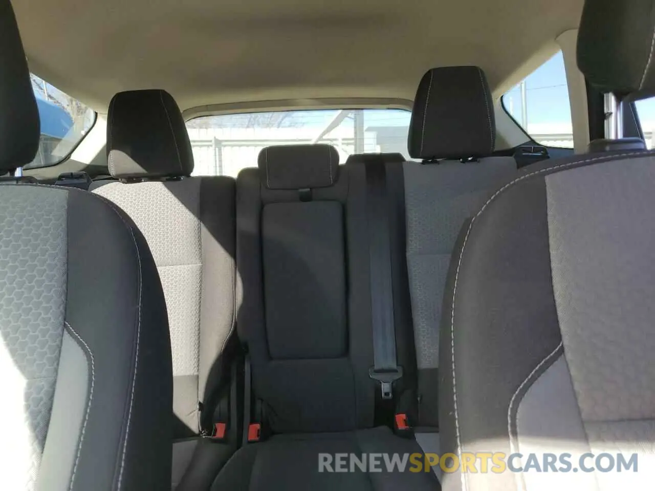 10 Фотография поврежденного автомобиля 1FMCU0GD0KUB14291 FORD ESCAPE 2019