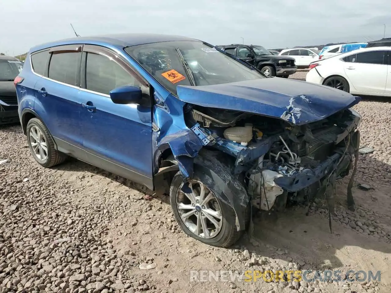 4 Photograph of a damaged car 1FMCU0GD0KUB28479 FORD ESCAPE 2019