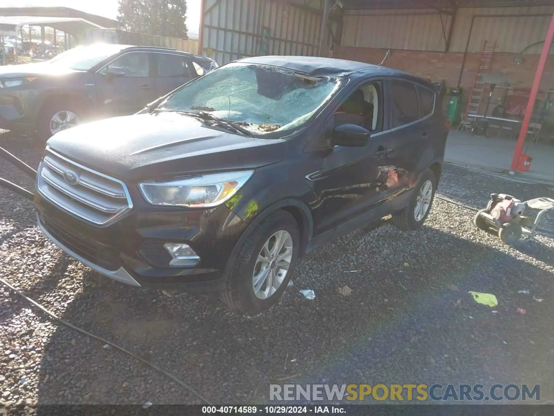 2 Photograph of a damaged car 1FMCU0GD1KUA07539 FORD ESCAPE 2019