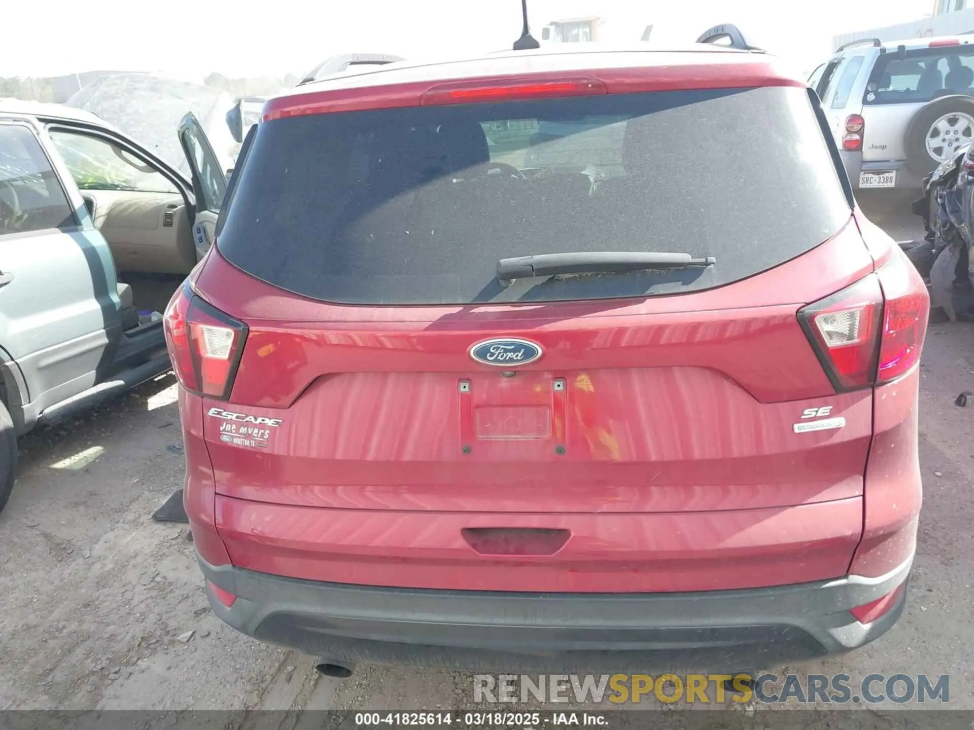 16 Фотография поврежденного автомобиля 1FMCU0GD1KUA17486 FORD ESCAPE 2019