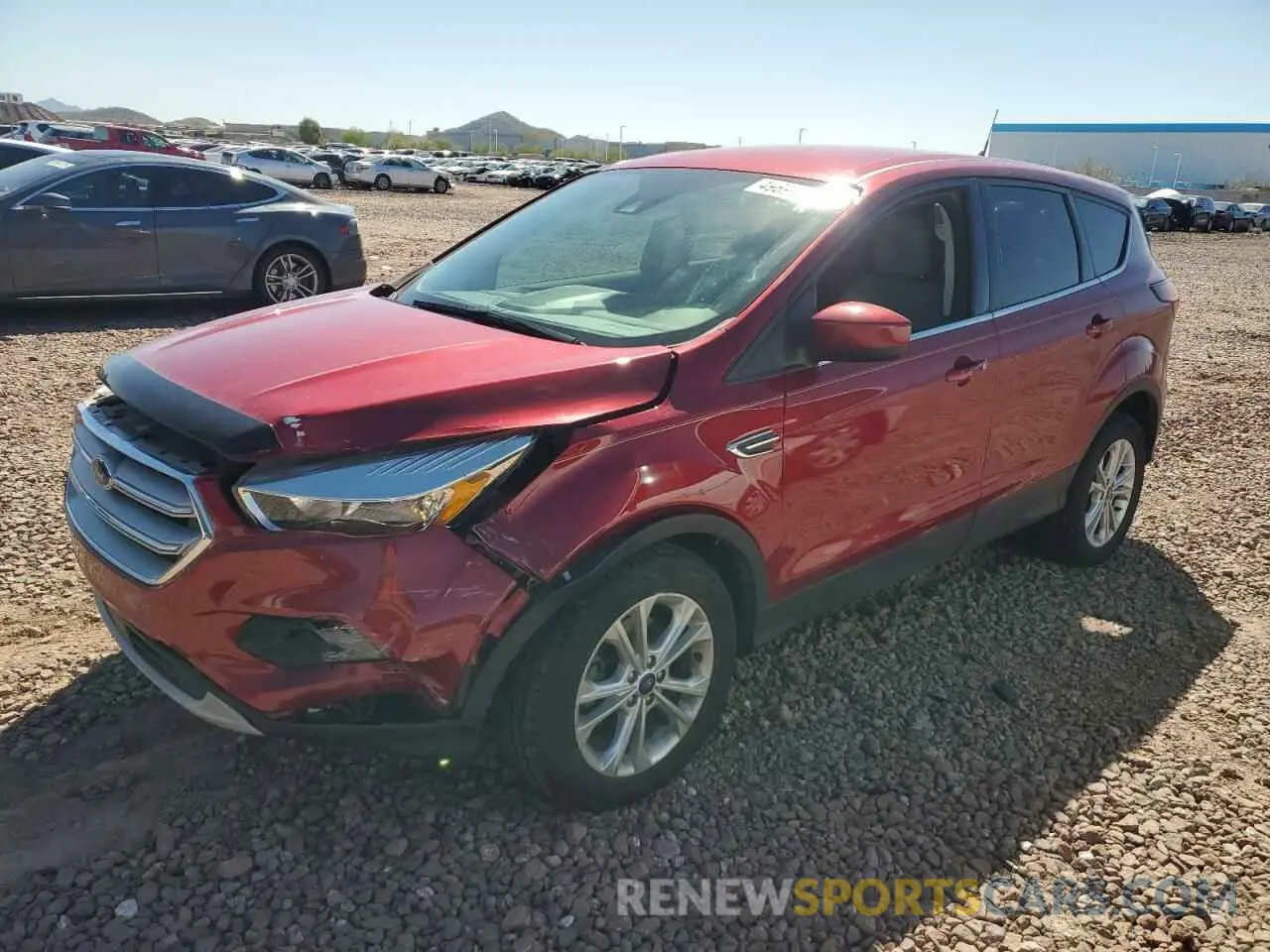 1 Фотография поврежденного автомобиля 1FMCU0GD1KUC46556 FORD ESCAPE 2019