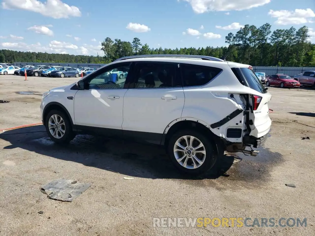 2 Фотография поврежденного автомобиля 1FMCU0GD2KUA87725 FORD ESCAPE 2019