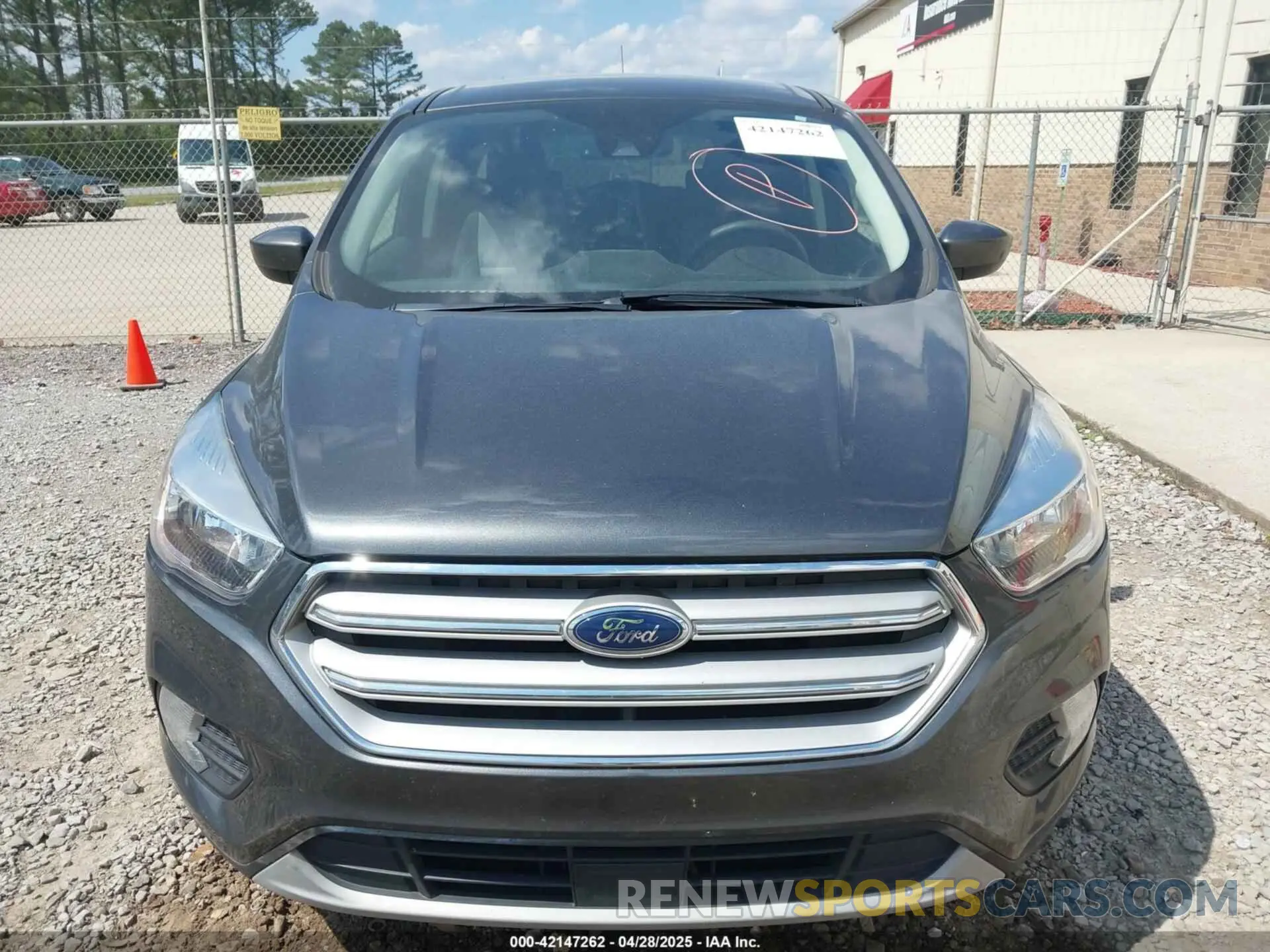 6 Фотография поврежденного автомобиля 1FMCU0GD2KUB38690 FORD ESCAPE 2019