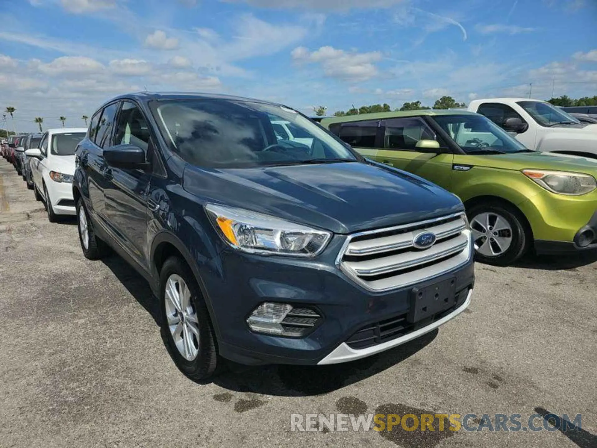 15 Фотография поврежденного автомобиля 1FMCU0GD2KUB82026 FORD ESCAPE 2019