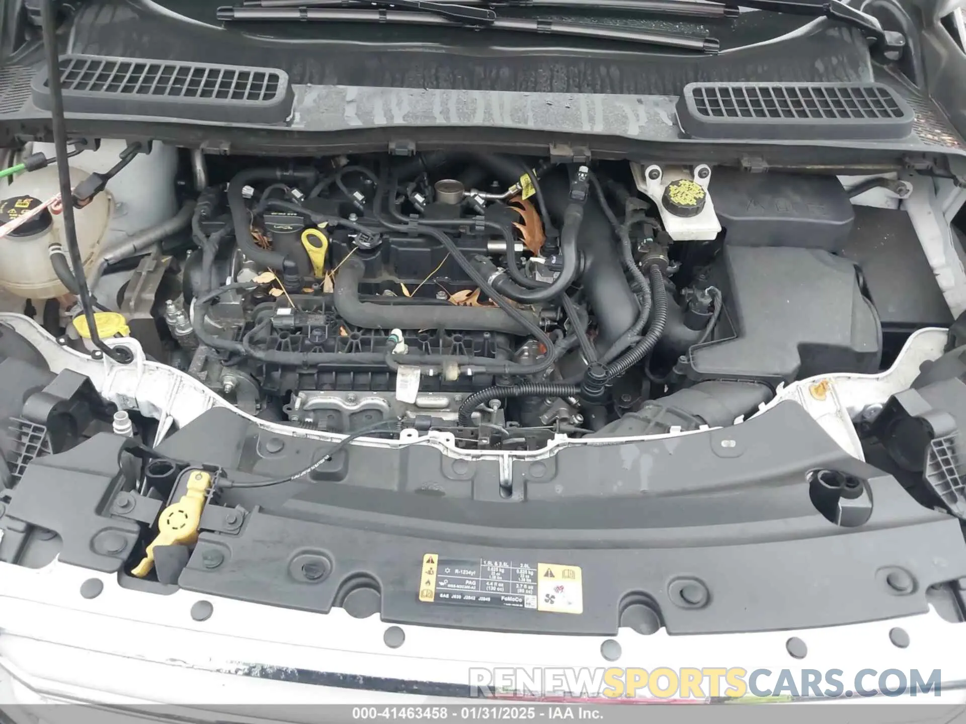 10 Photograph of a damaged car 1FMCU0GD2KUC21987 FORD ESCAPE 2019