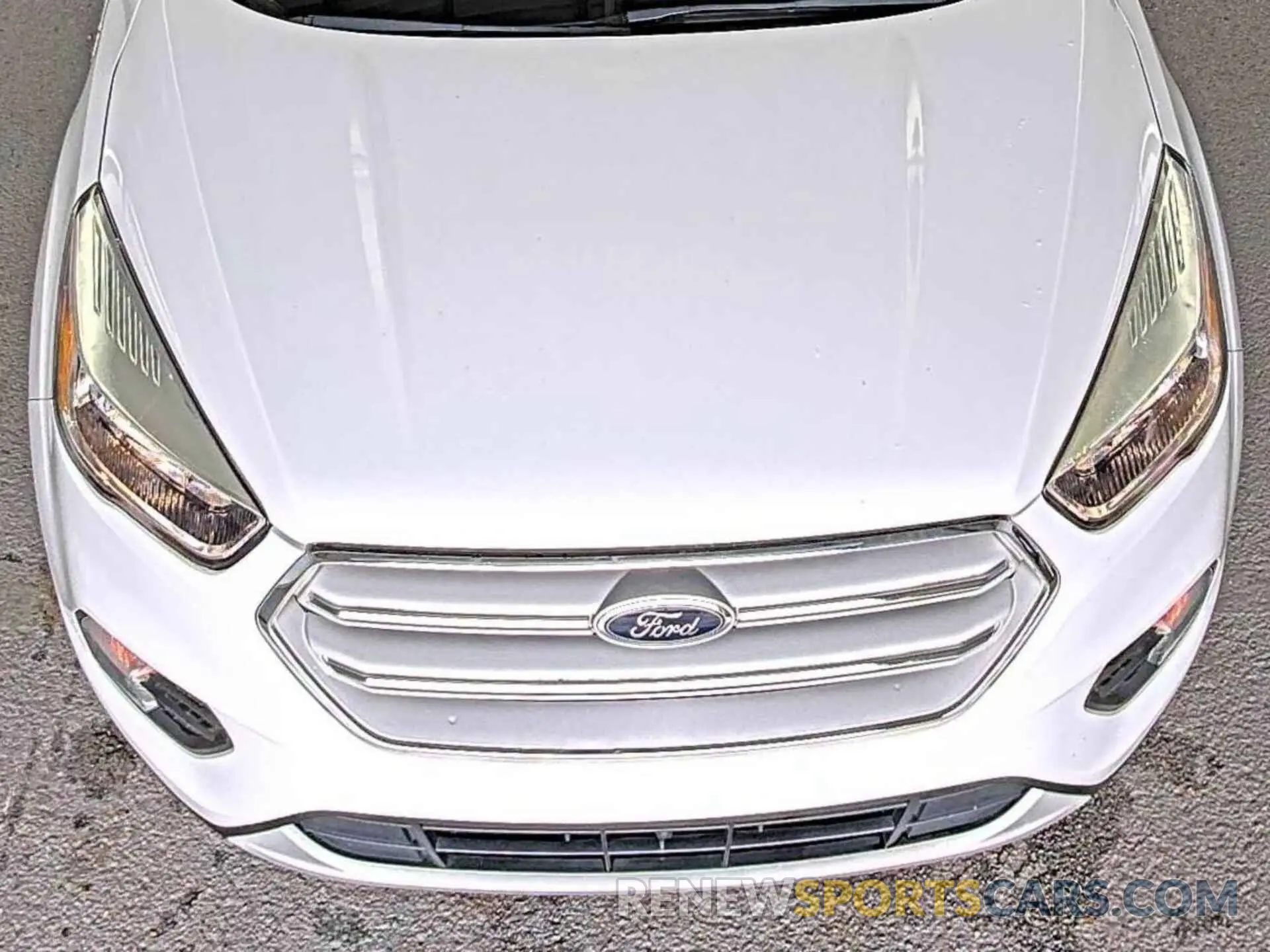 6 Фотография поврежденного автомобиля 1FMCU0GD2KUC36960 FORD ESCAPE 2019