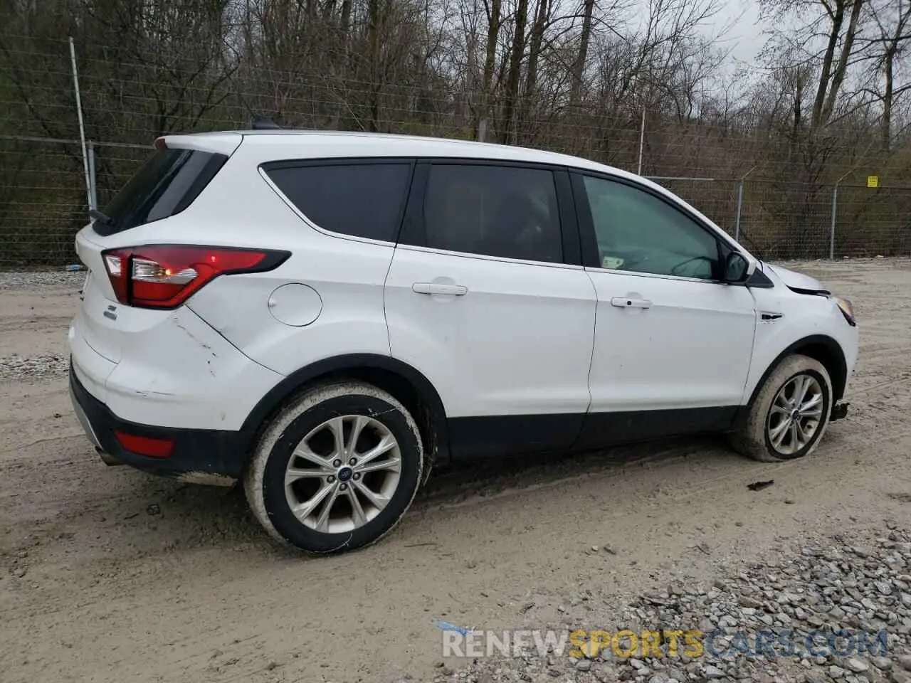 3 Photograph of a damaged car 1FMCU0GD3KUA07221 FORD ESCAPE 2019