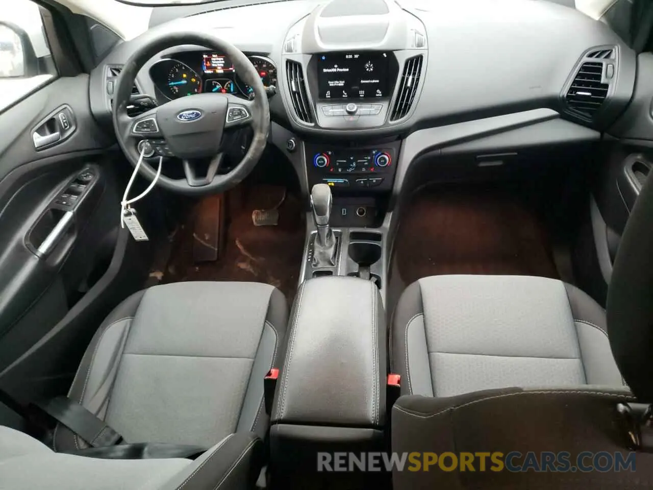 8 Photograph of a damaged car 1FMCU0GD3KUA07221 FORD ESCAPE 2019