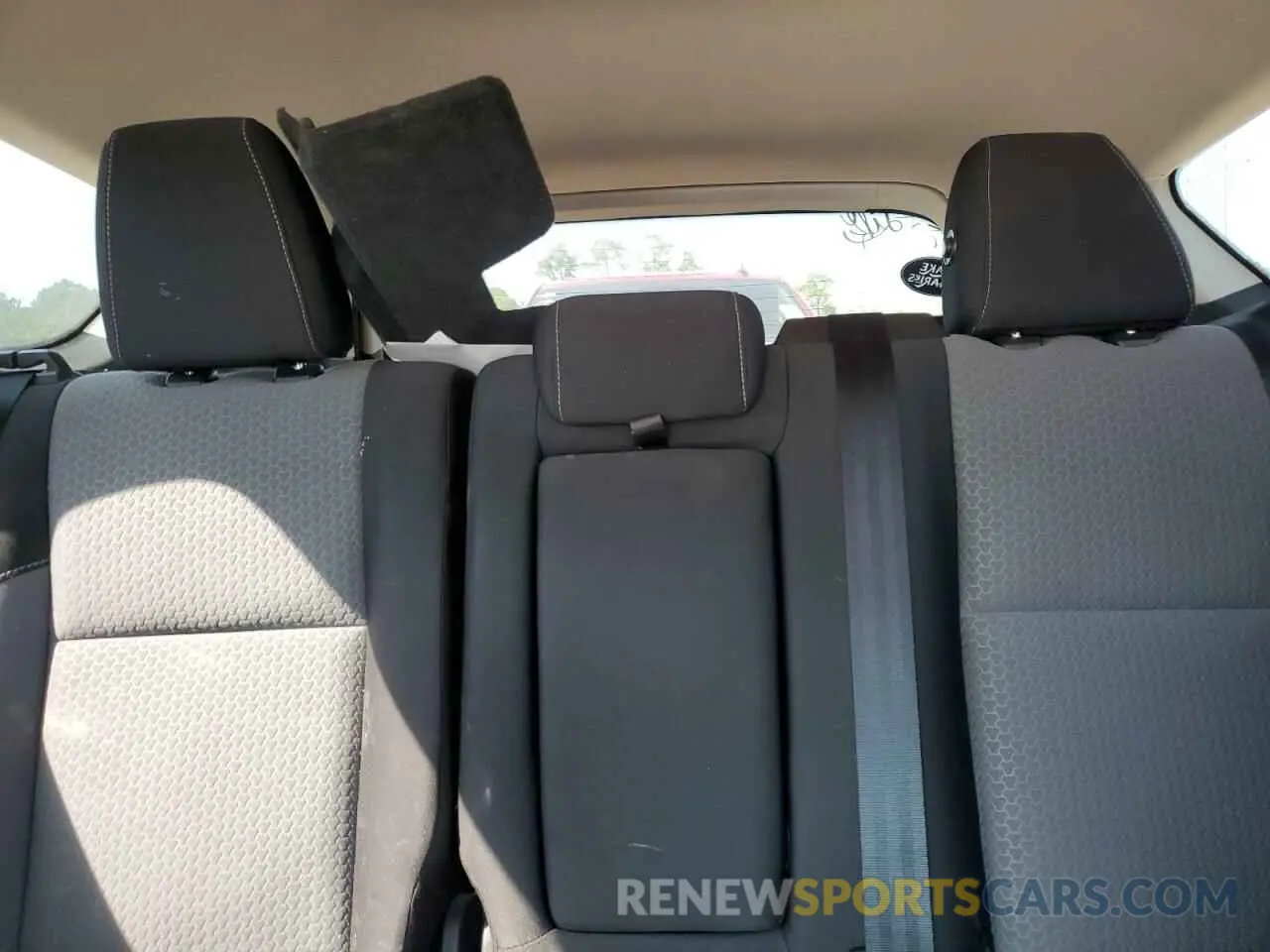 10 Фотография поврежденного автомобиля 1FMCU0GD3KUA67774 FORD ESCAPE 2019