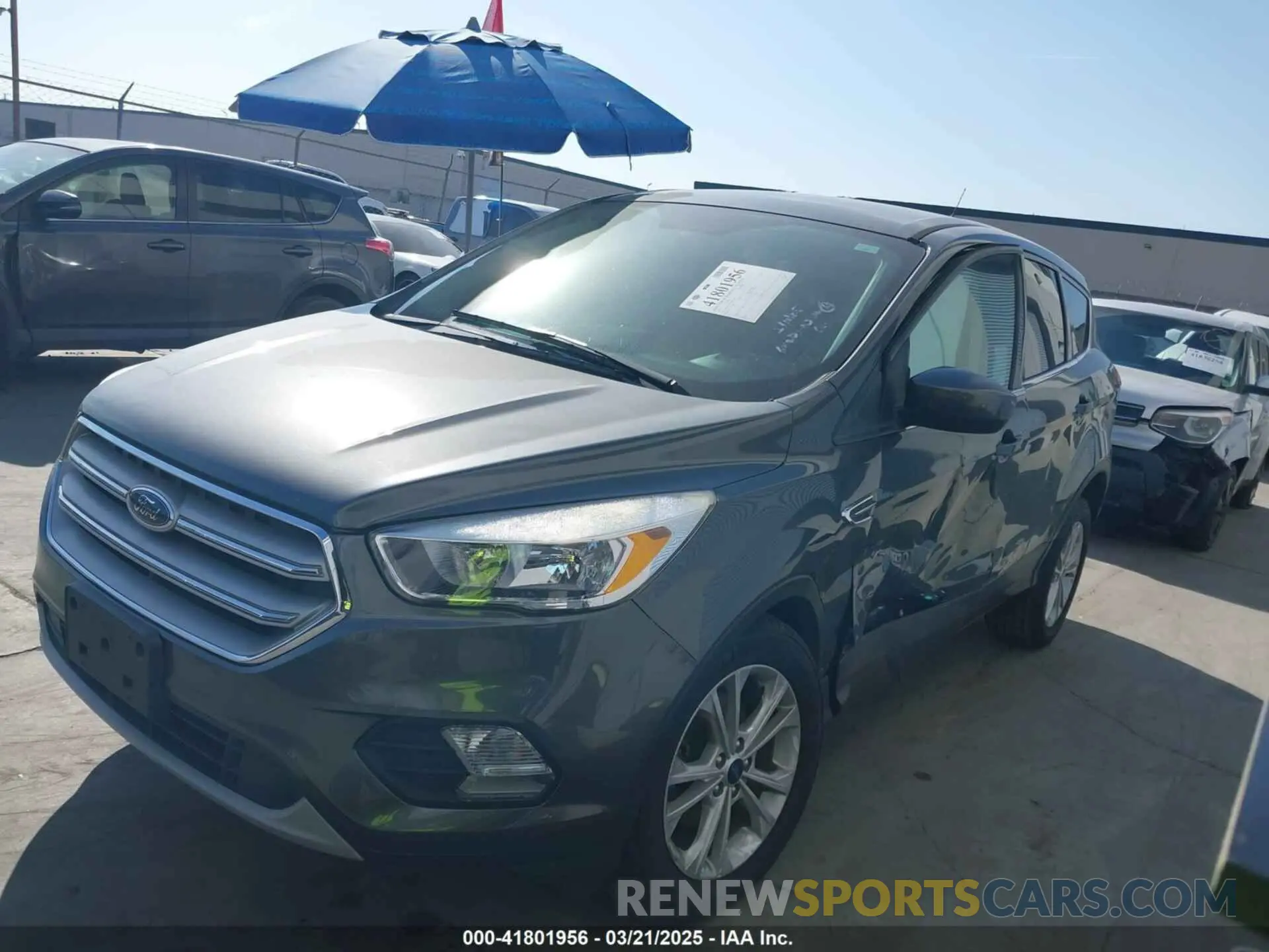 2 Фотография поврежденного автомобиля 1FMCU0GD3KUA71923 FORD ESCAPE 2019