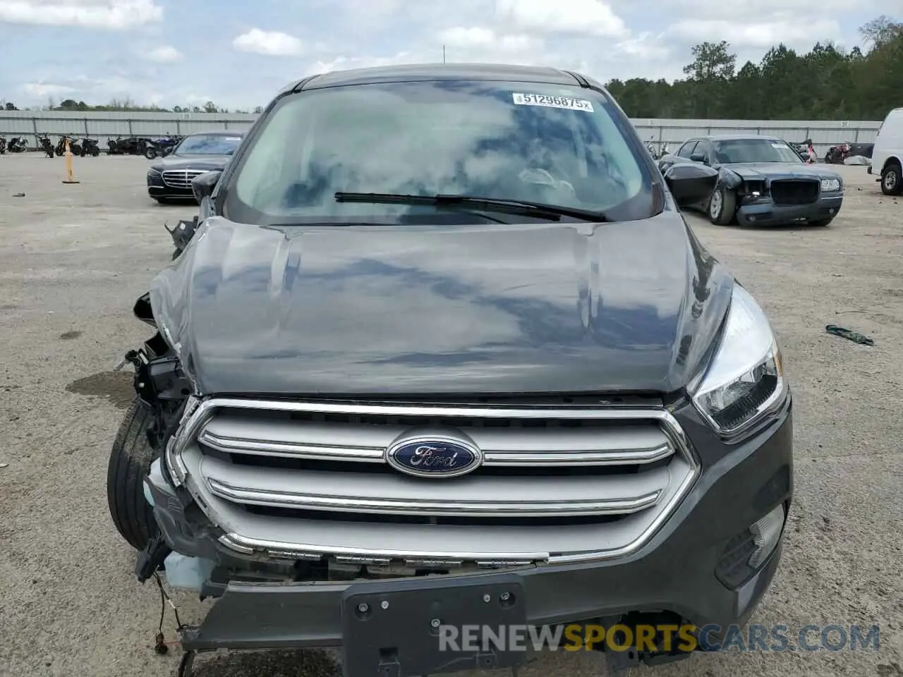 5 Фотография поврежденного автомобиля 1FMCU0GD3KUA75356 FORD ESCAPE 2019