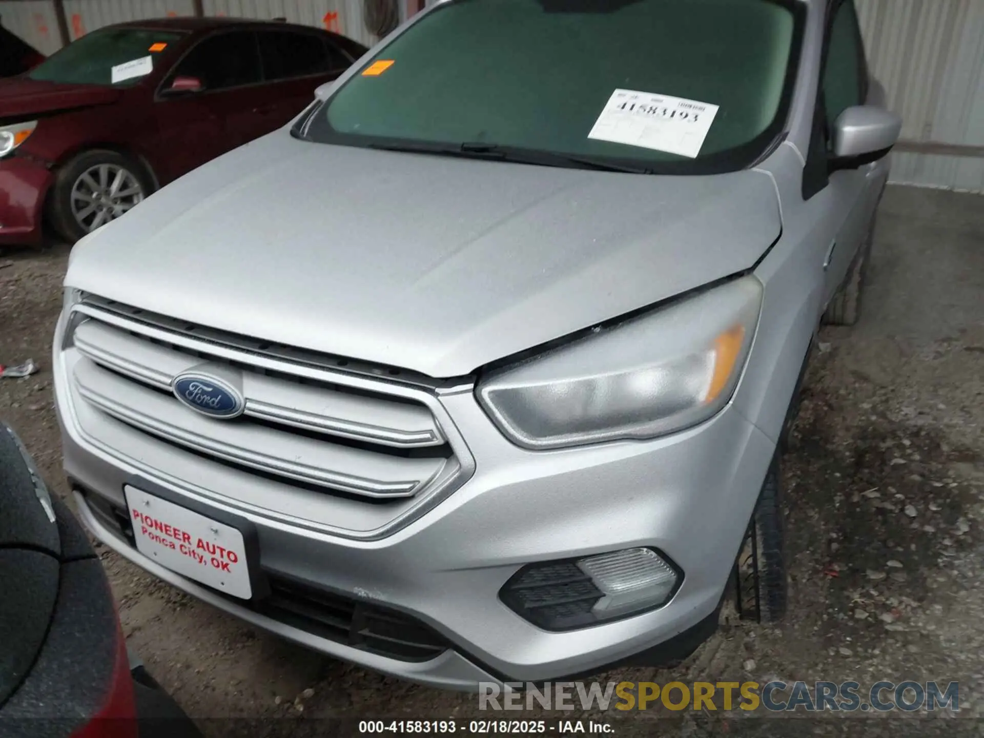 12 Photograph of a damaged car 1FMCU0GD3KUB10025 FORD ESCAPE 2019