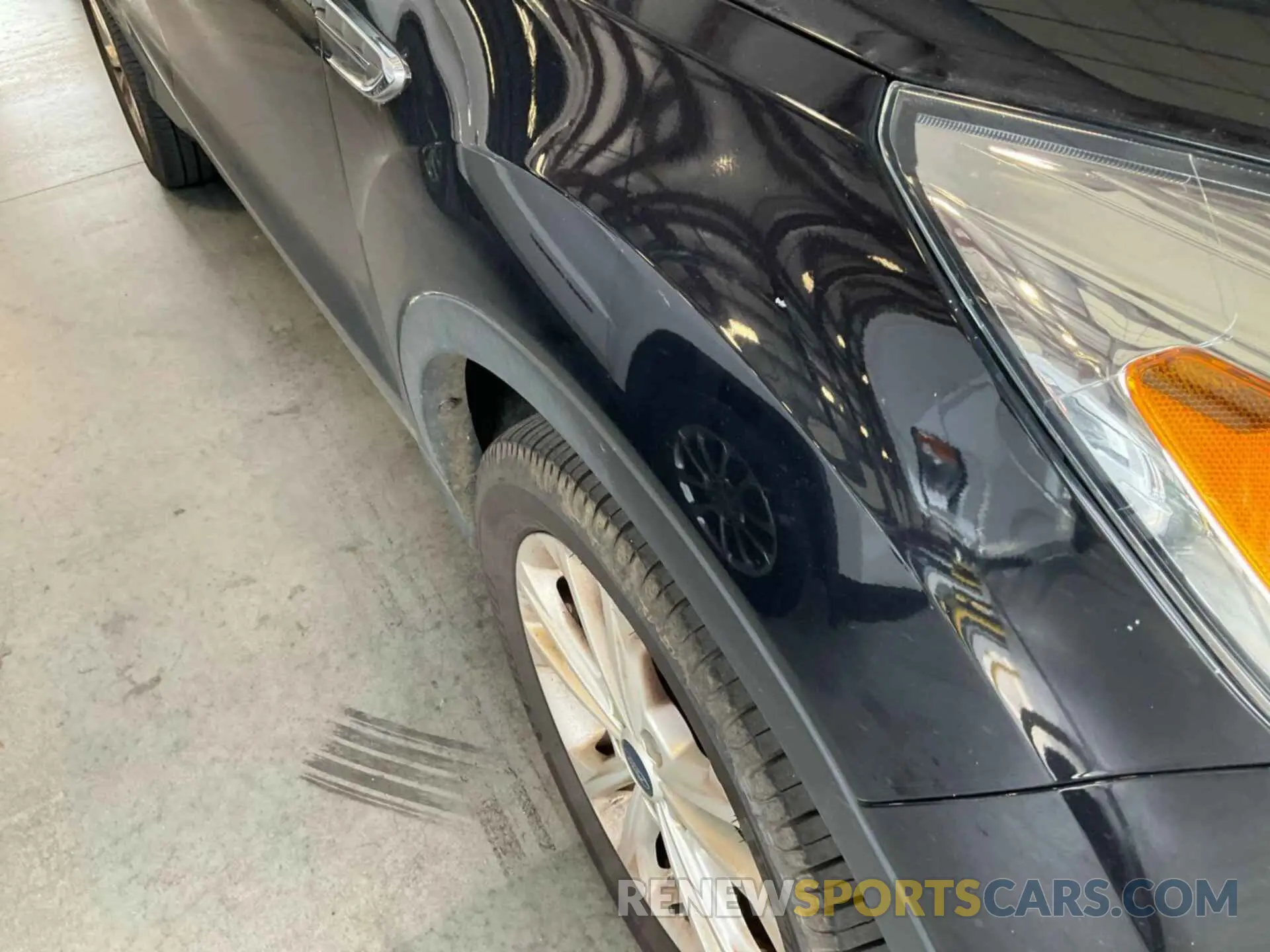 11 Фотография поврежденного автомобиля 1FMCU0GD3KUB82343 FORD ESCAPE 2019