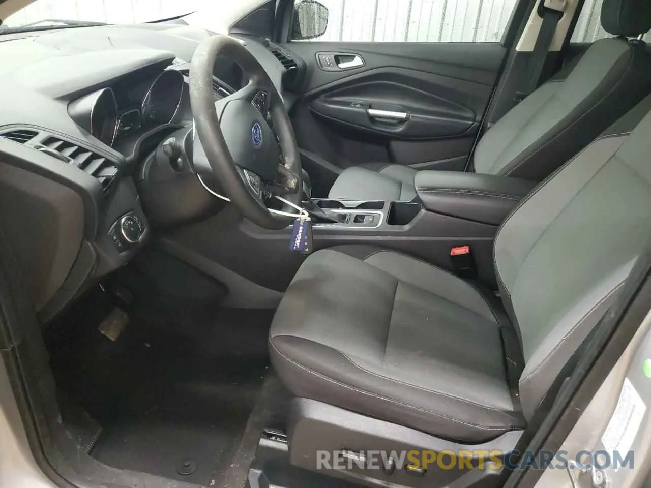 7 Фотография поврежденного автомобиля 1FMCU0GD4KUA01511 FORD ESCAPE 2019