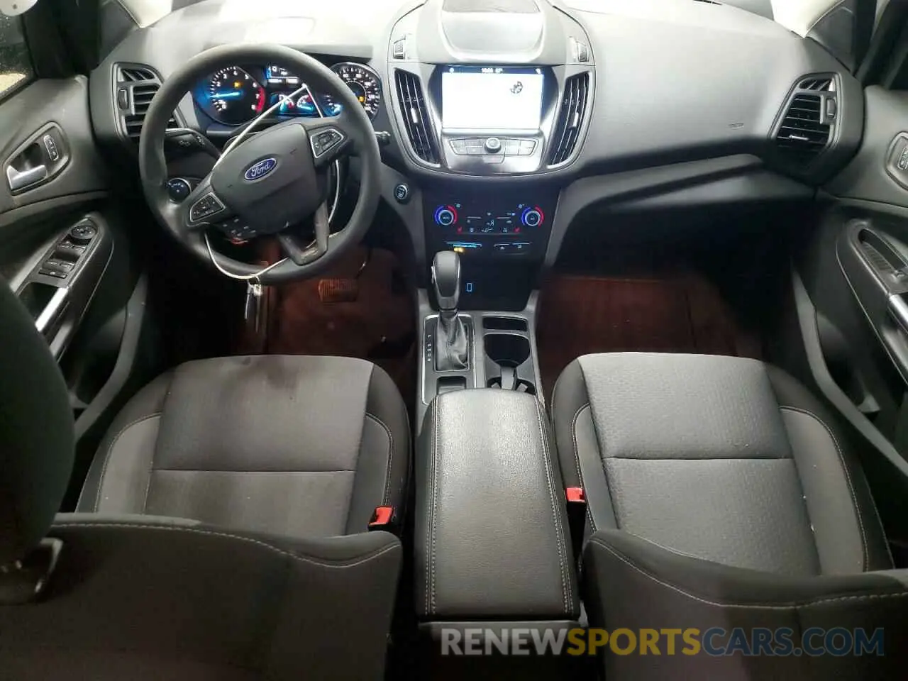 8 Фотография поврежденного автомобиля 1FMCU0GD4KUA01511 FORD ESCAPE 2019